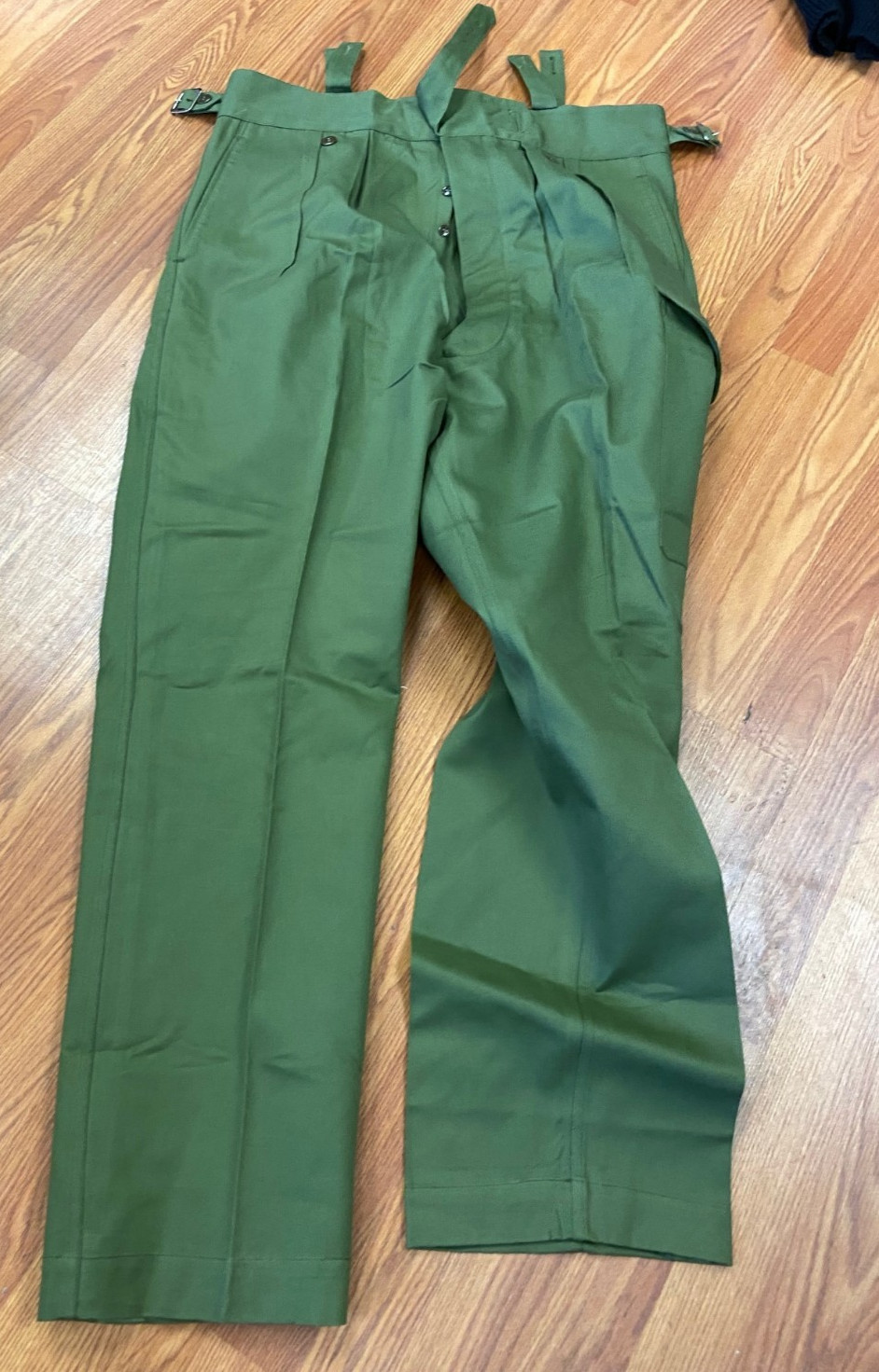Genuine 1960s Australian Army Gurkha Pant size 21 Military pants