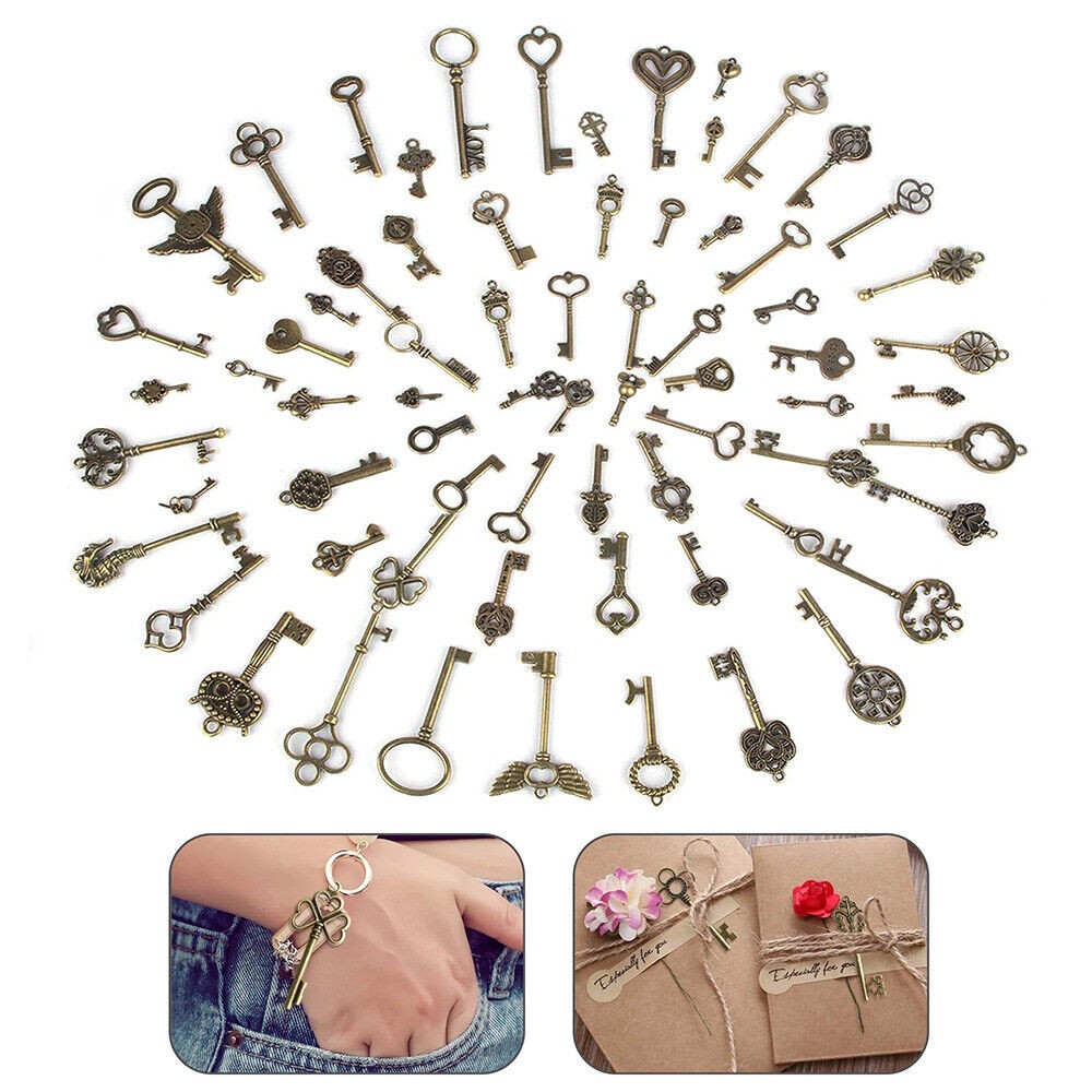 Ornate Classic-Style 69-Piece Skeleton Key Pendant Necklace Set