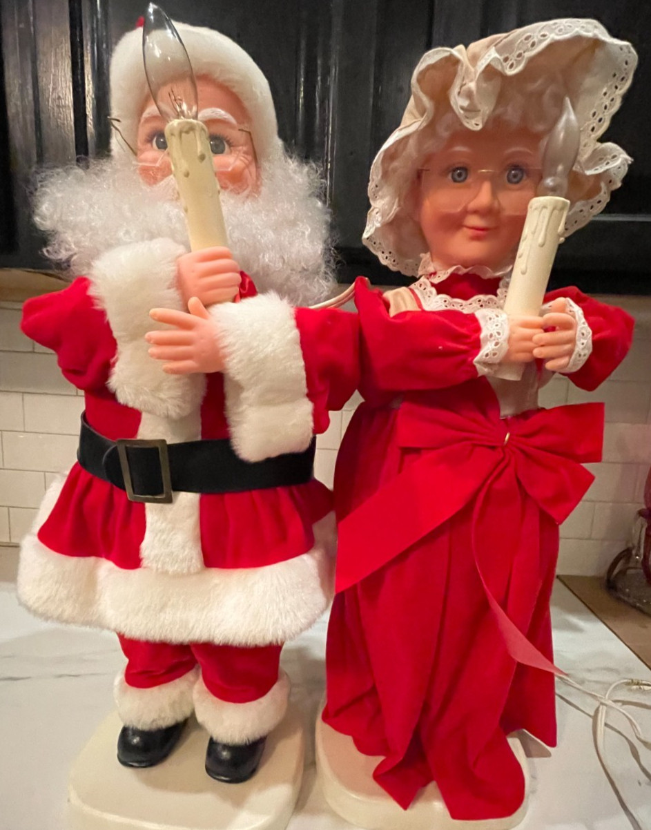 Vtg Santa\'s Best Christmas animated Mr Mrs Claus Figures Animated in box works