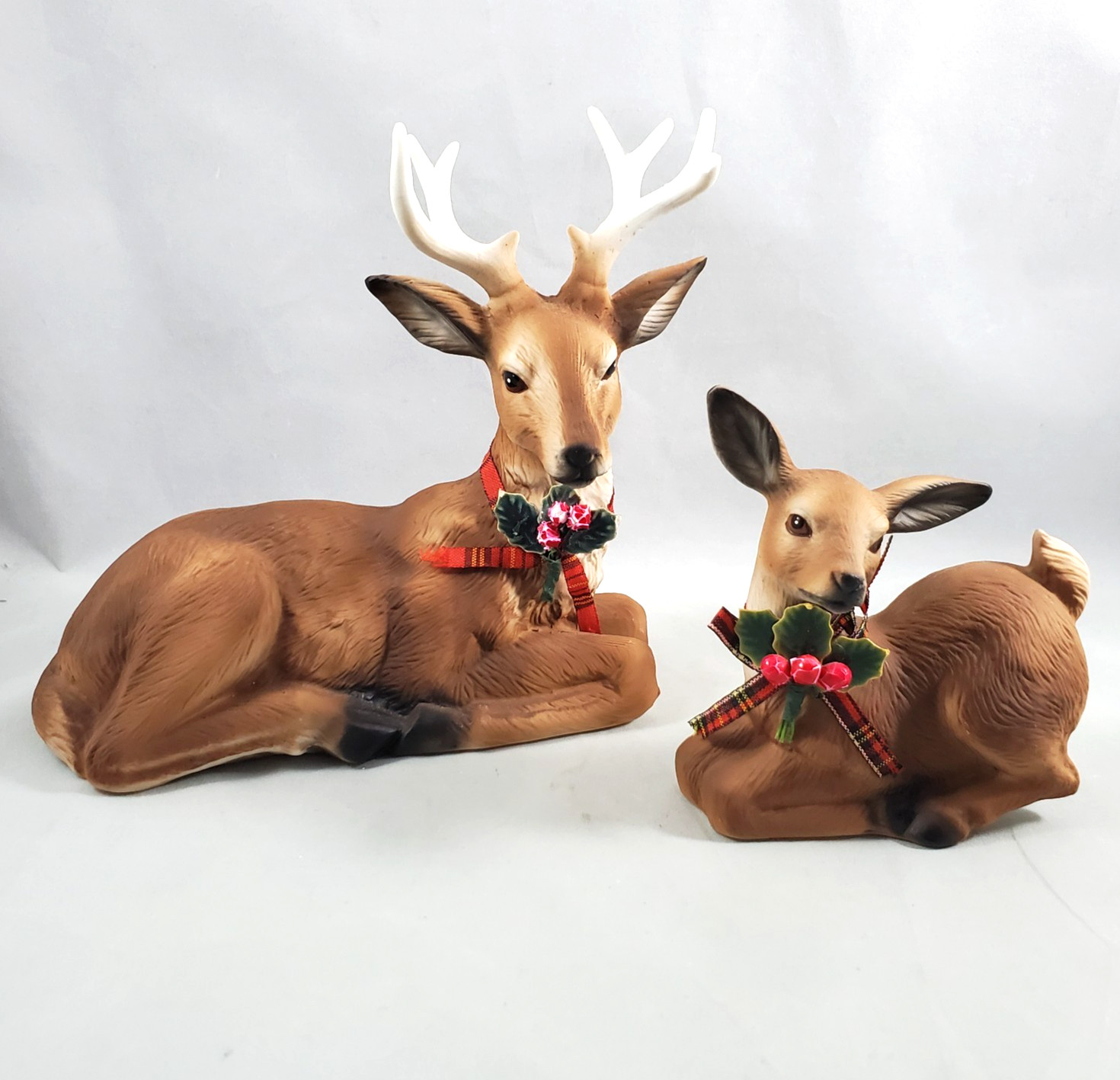 Vintage Aldon Christmas Treasures Porcelain Bisque Reindeer Buck & Fawn Figurine Vintage Aldon Christmas Treasures Porcelain Bisque Reindeer Buck & Fawn Figurine