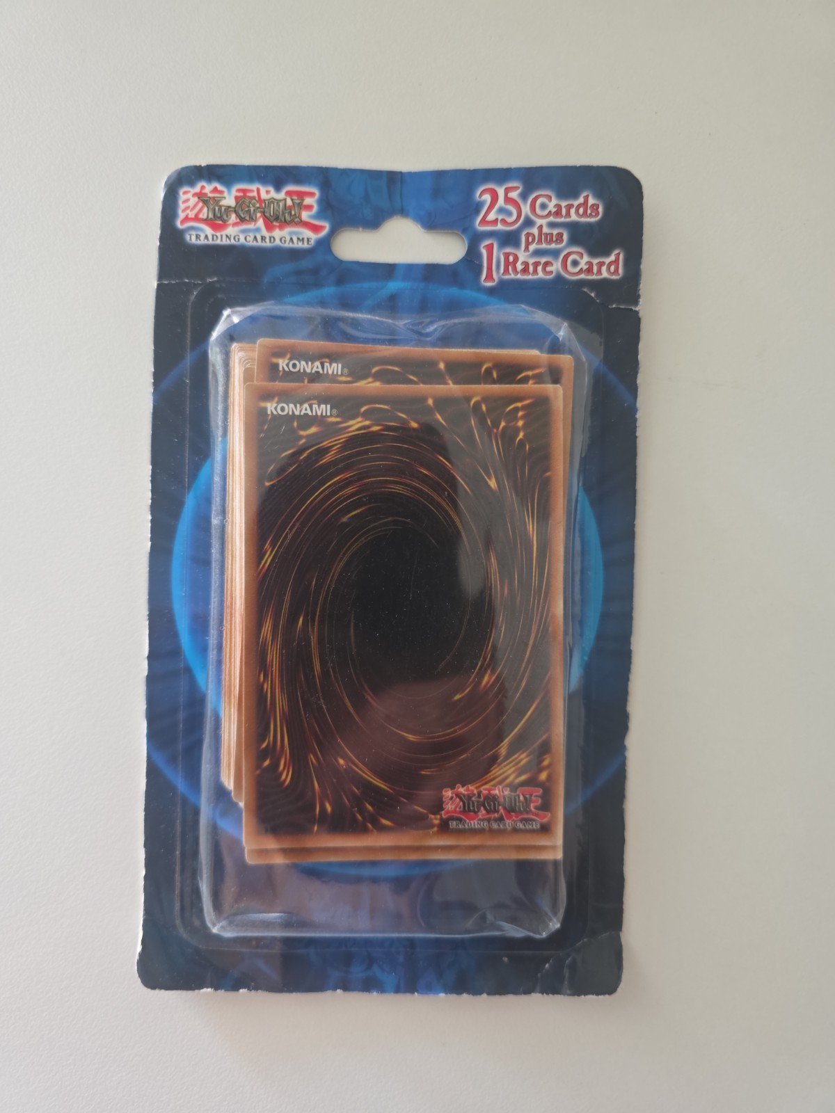 NEW YU-GI-OH  PACK OF 25 CARDS PLUS 1 RARE CARD 2016