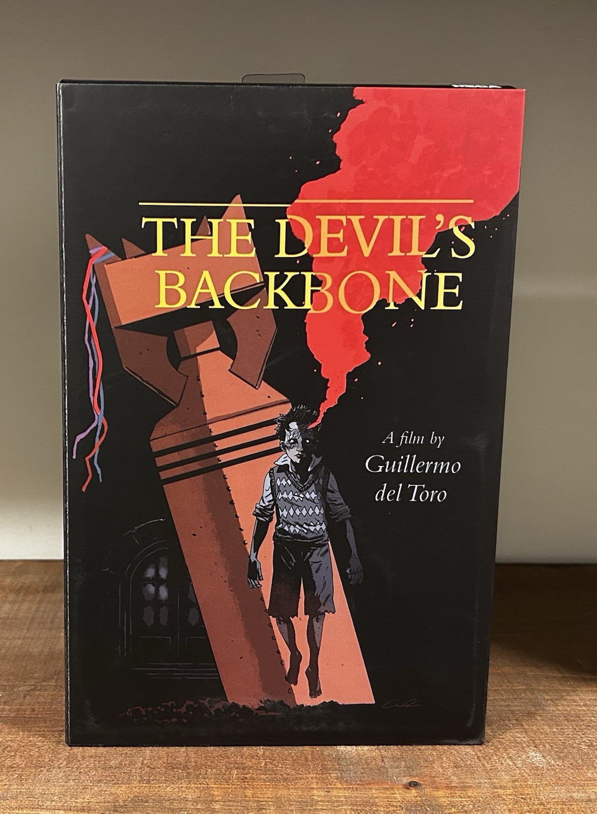 NECA Guillermo del Toro Signature Collection Santi Figure – Devil's Backbone 01