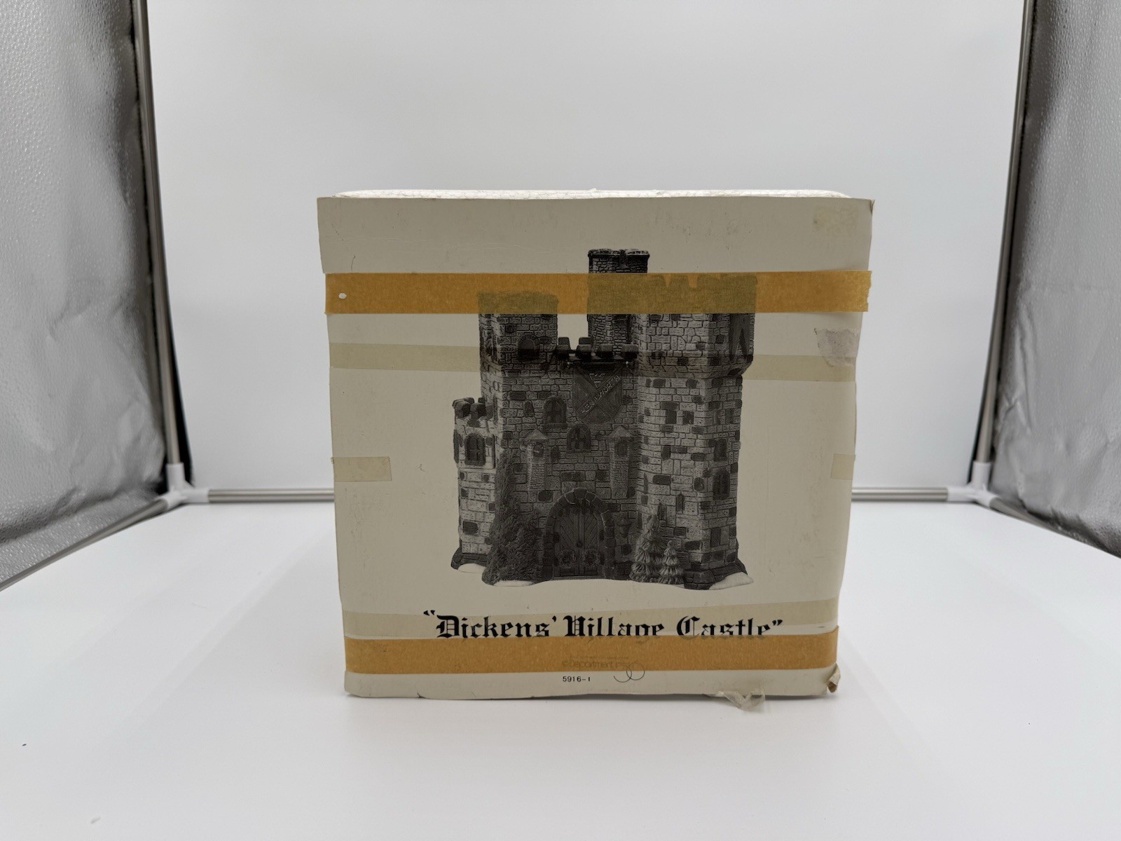 Dept 56 Dickens\' Village Kenilworth Castle 5916-1 Christmas 1987 Retired w/bulb&