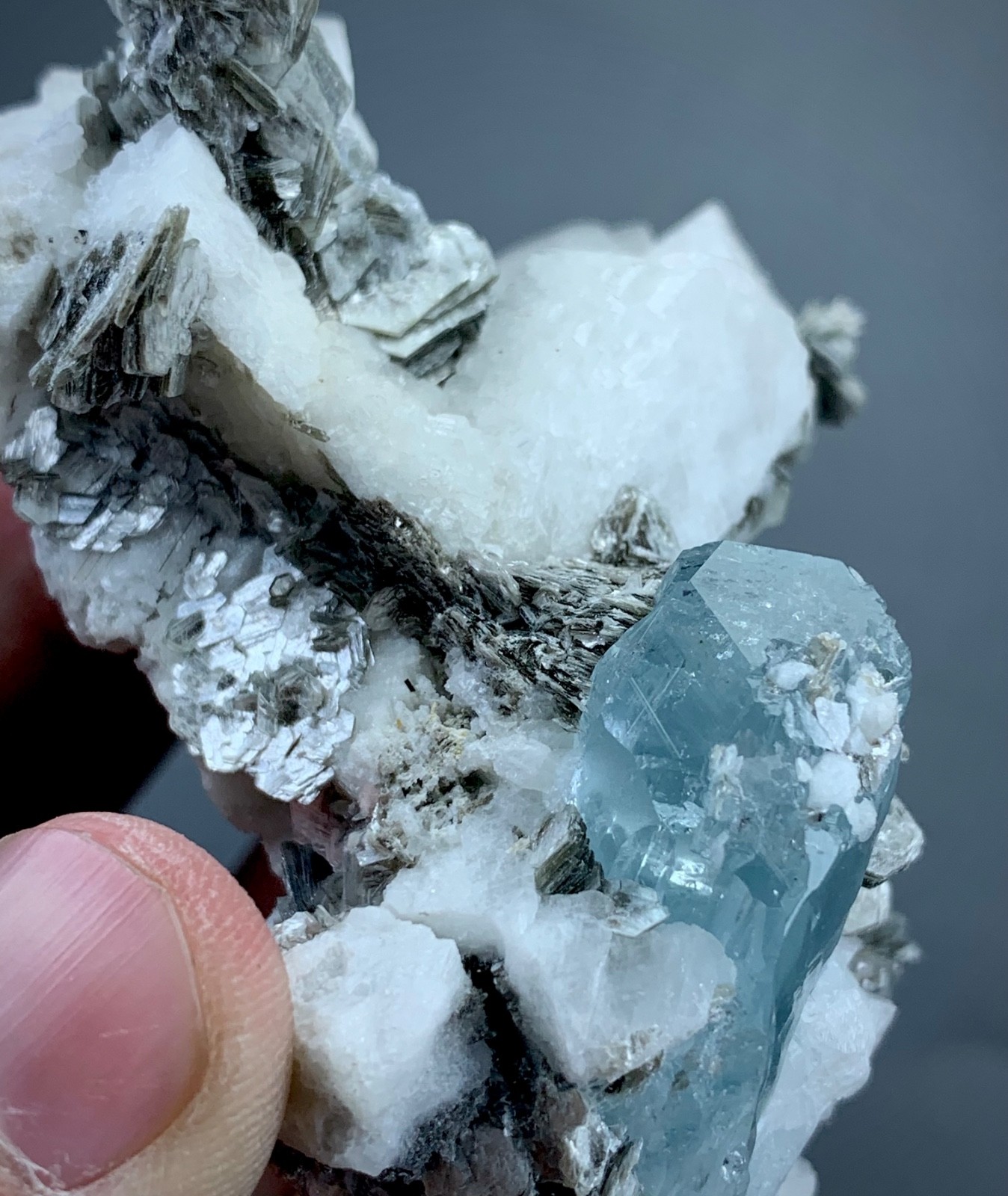 Natural Terminated Etched Aquamarine Crystal specimen From Pakistan (152 G)