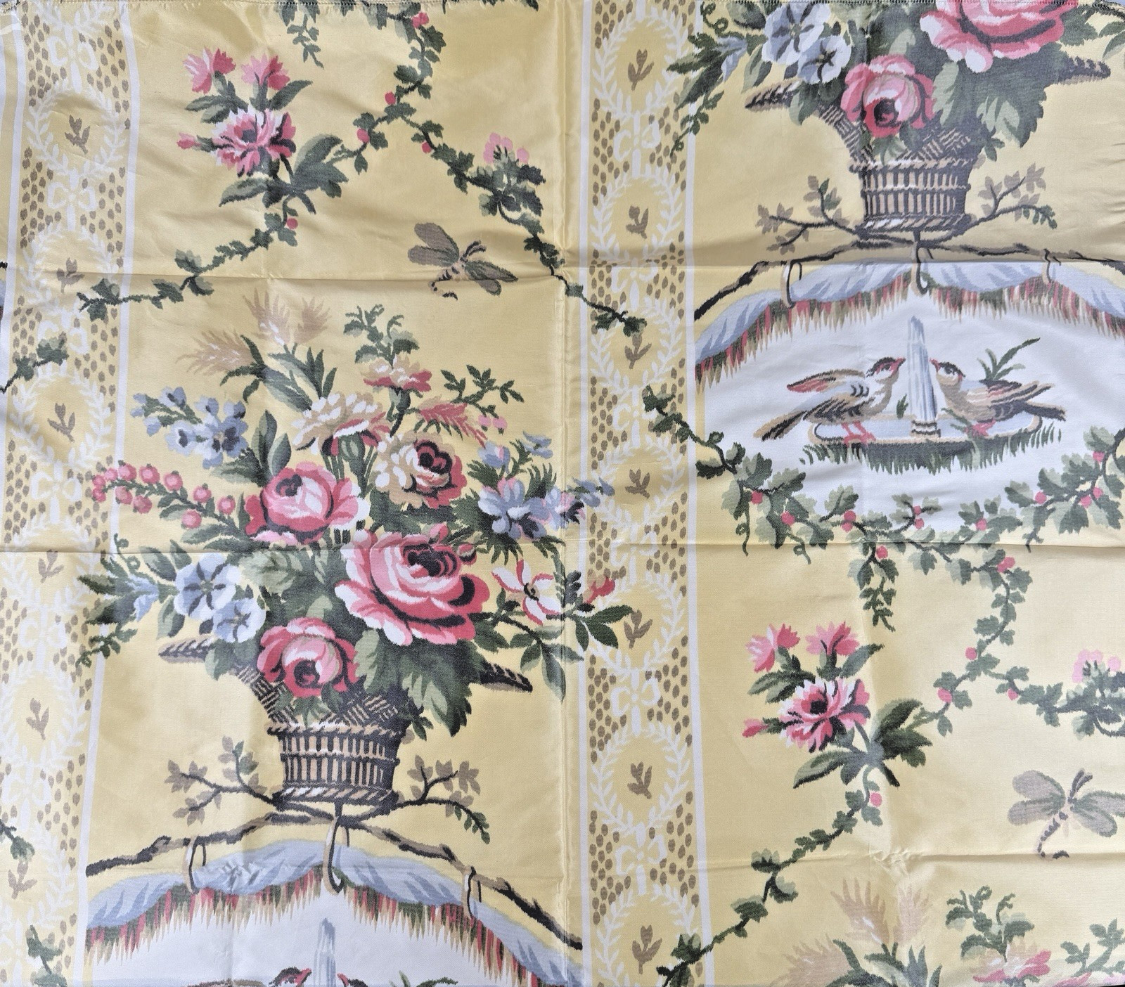 Scalamandre Fontainebleau Lelievre Fabric Silk Remnant 25x25