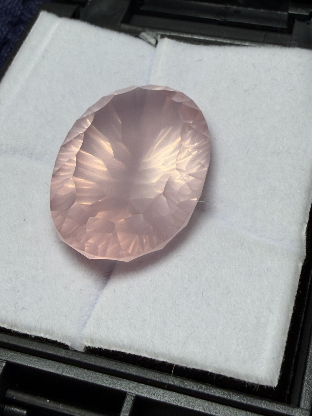 Rose Quartz 49.98 ct