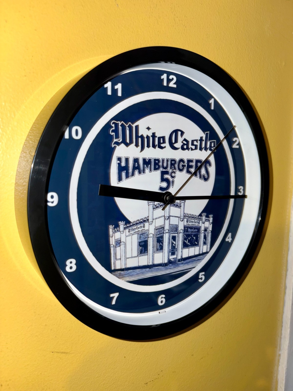 White Castle Hamburgers Diner Restaurant Kitchen Man Cave Advertising Clock Sign
