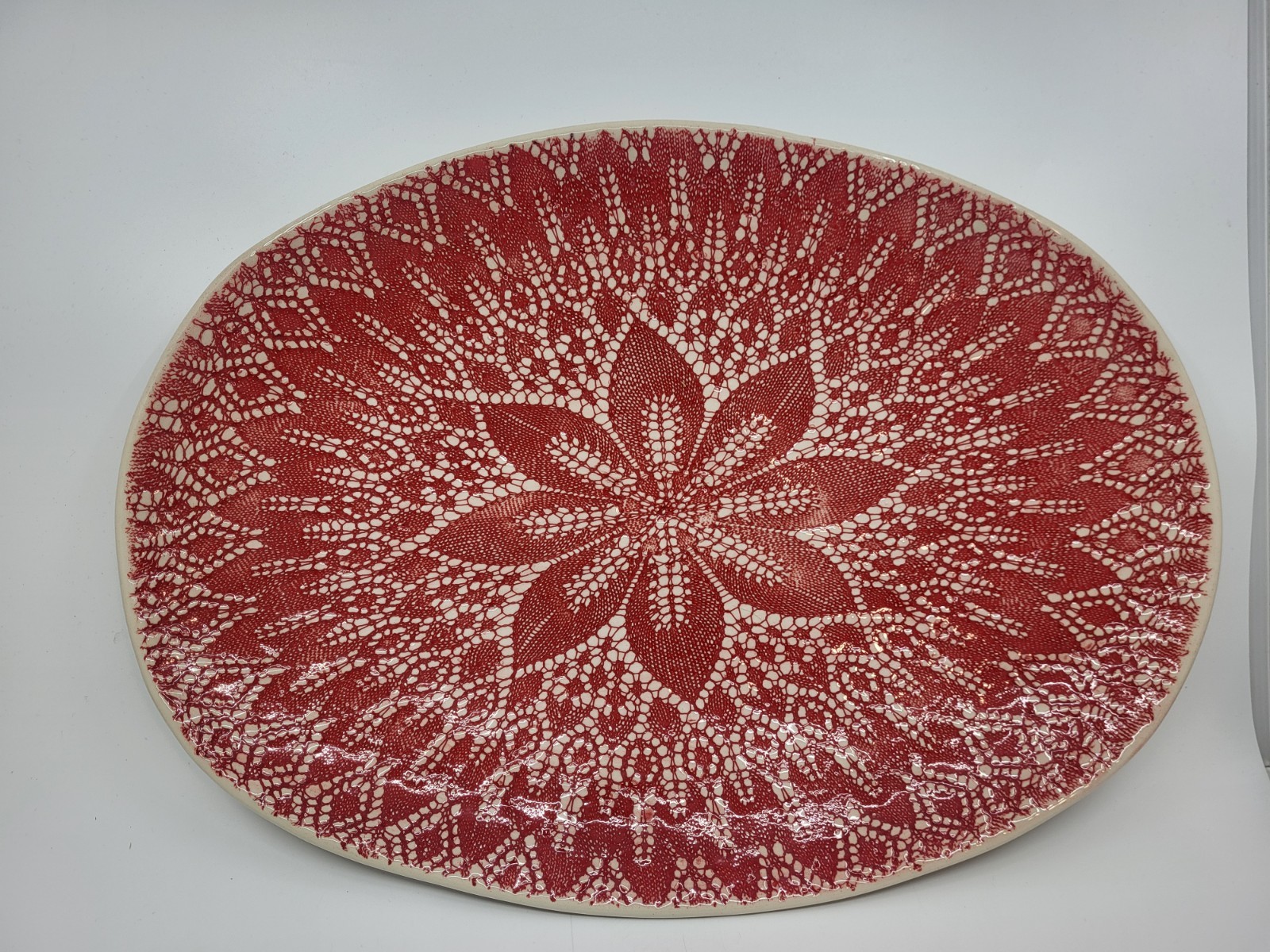 VIETRI VIVA LACE RED SERVING PLATTER - 17 1/2\
