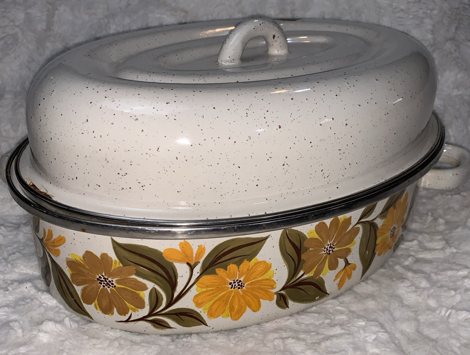 Enameled Roasting Pan 9x13 70’s Vintage Capri Harvest Blossom, Oval, Two Handled