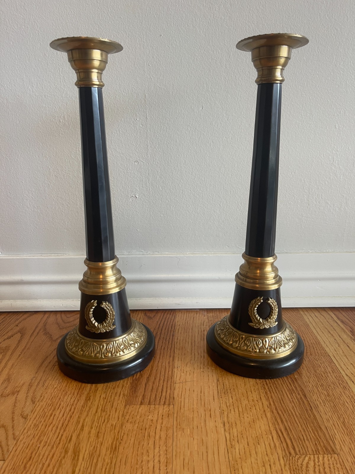Black & Brass Neoclassical 16.5\