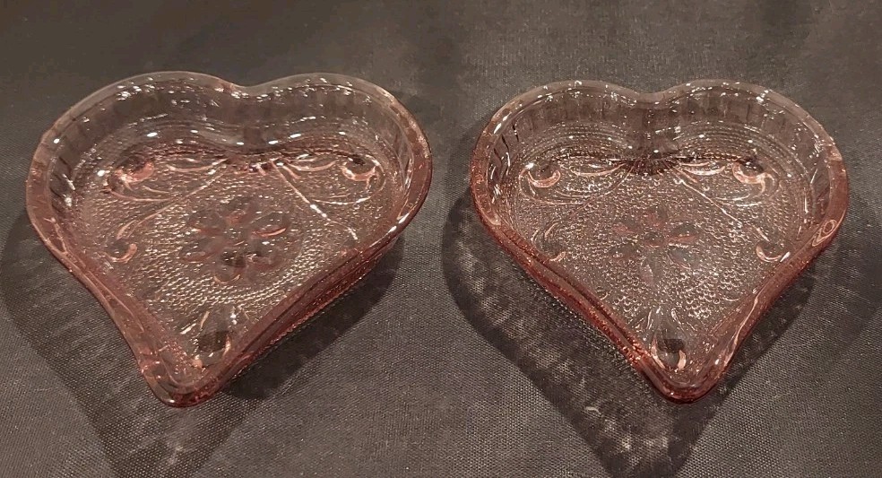 Vintage Tiara Pink Peach Heart Sandwich Glass Trinket Nut Dish, Set Of 2