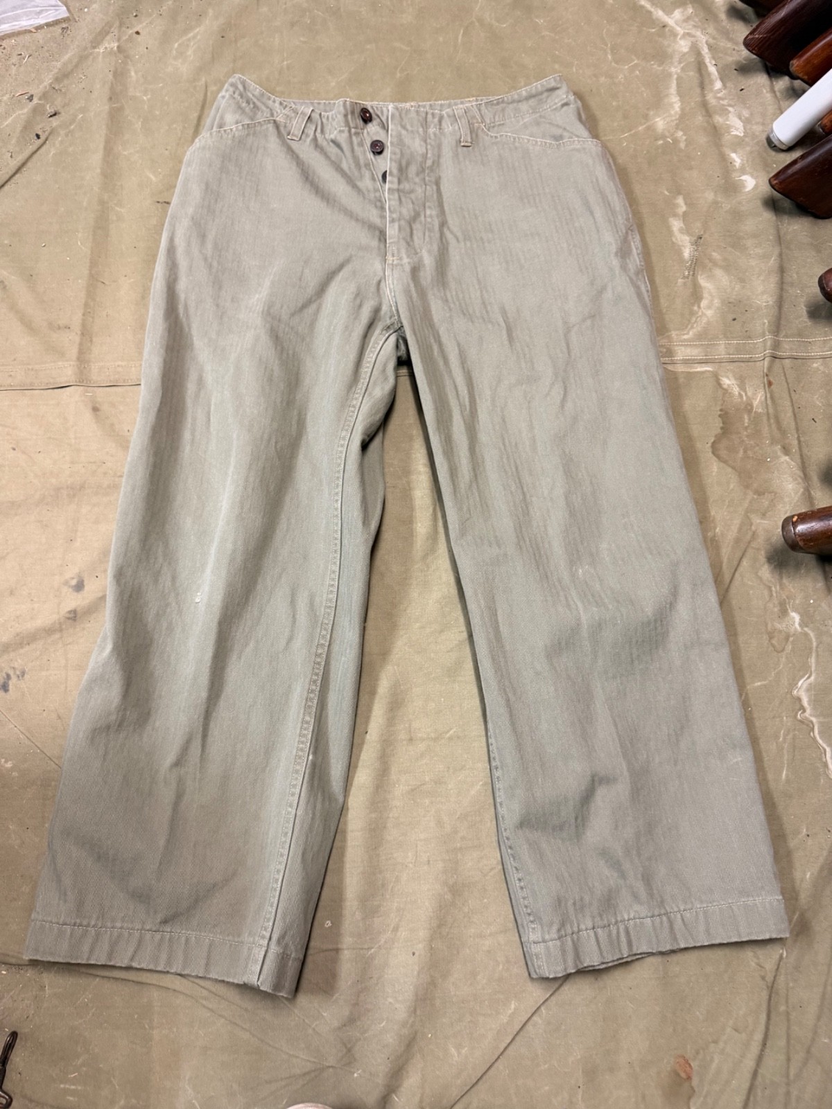 WWII US USMC MARINE P1941 P41 COMBAT FIELD HBT TROUSERS-LARGE, AT THE FRONT