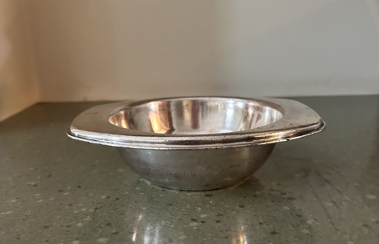 Hilton Washington Hotel 1964 Bowl By The High Quality Sambonet Company Of Italy.