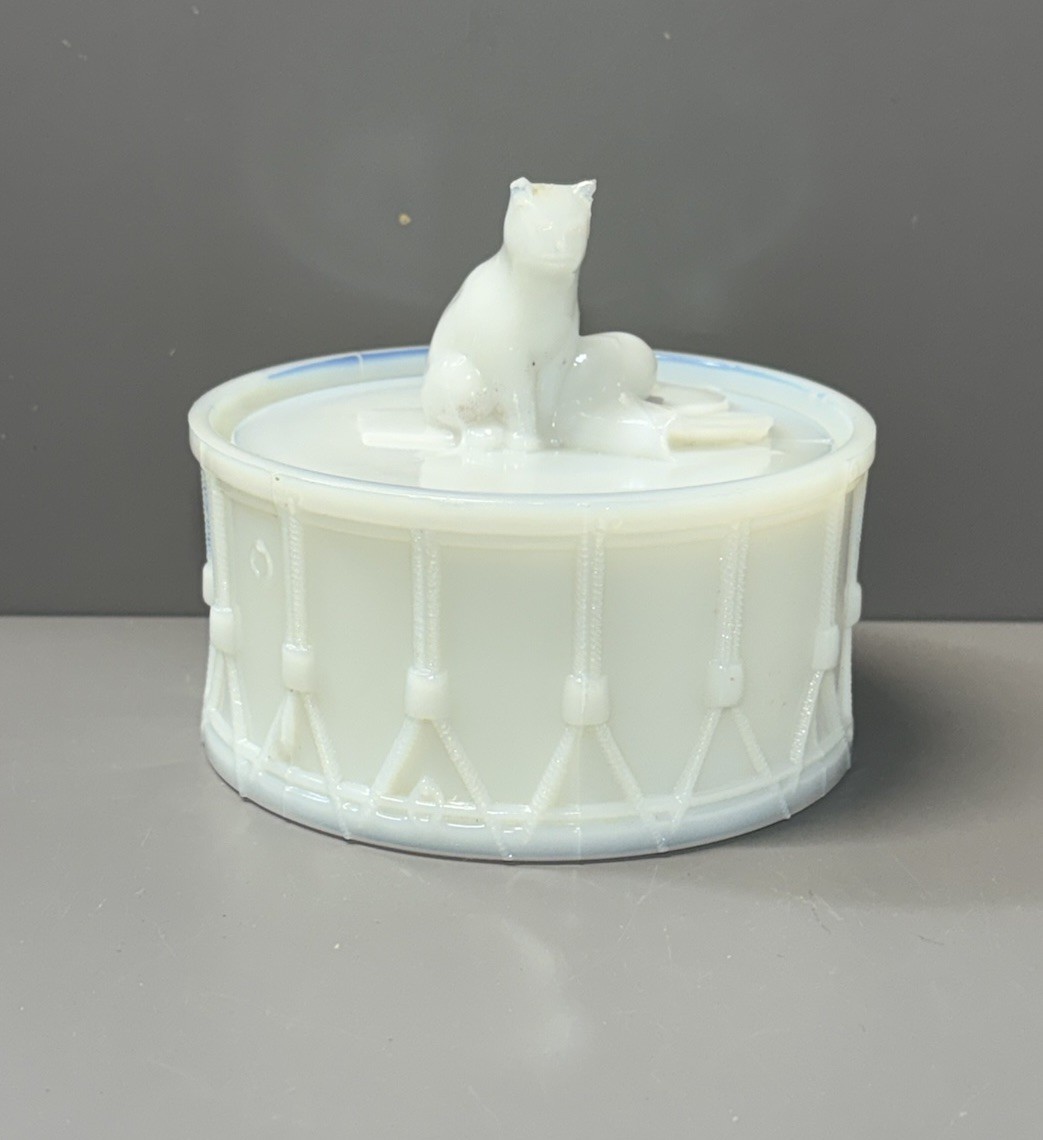 Portieux Vallerysthal Milk Glass Vintage Lidded Dish Cat On Drum *READ*