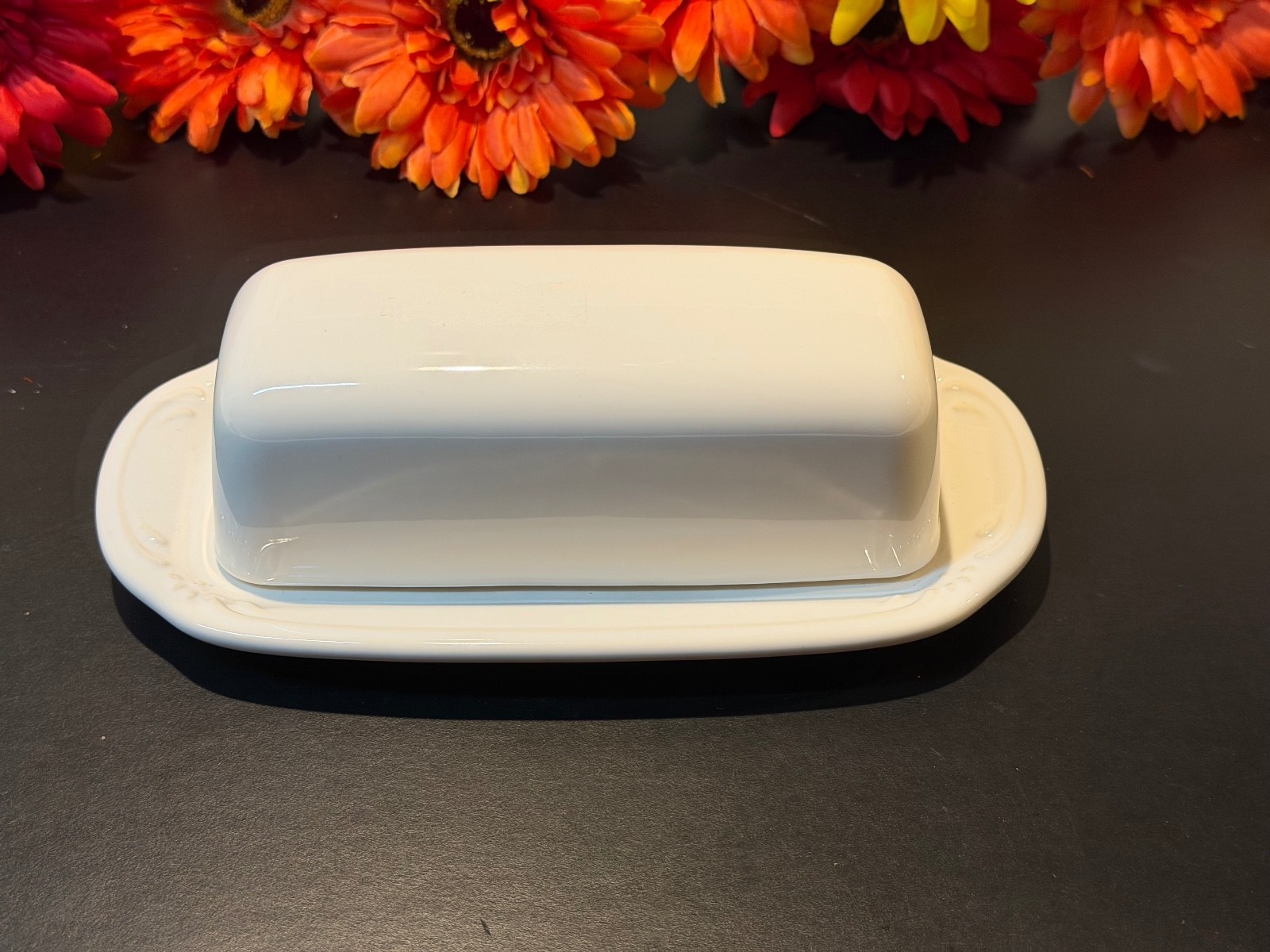 Pfaltzgraff Filigree Covered Butter Dish White Stoneware