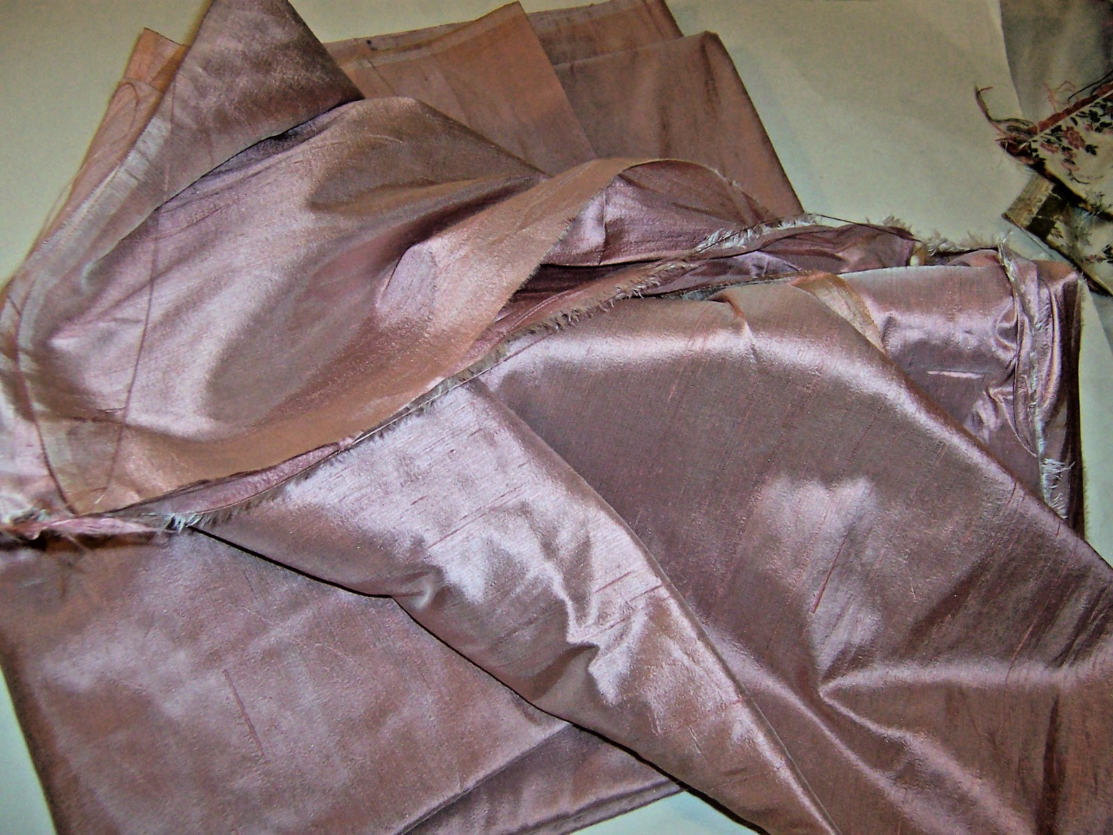 Vintage/MCM NOS Warm Rose Light-wt. 100% Silk Dupioni 18 Vintage/MCM NOS Warm Rose Light-wt. 100% Silk Dupioni 18