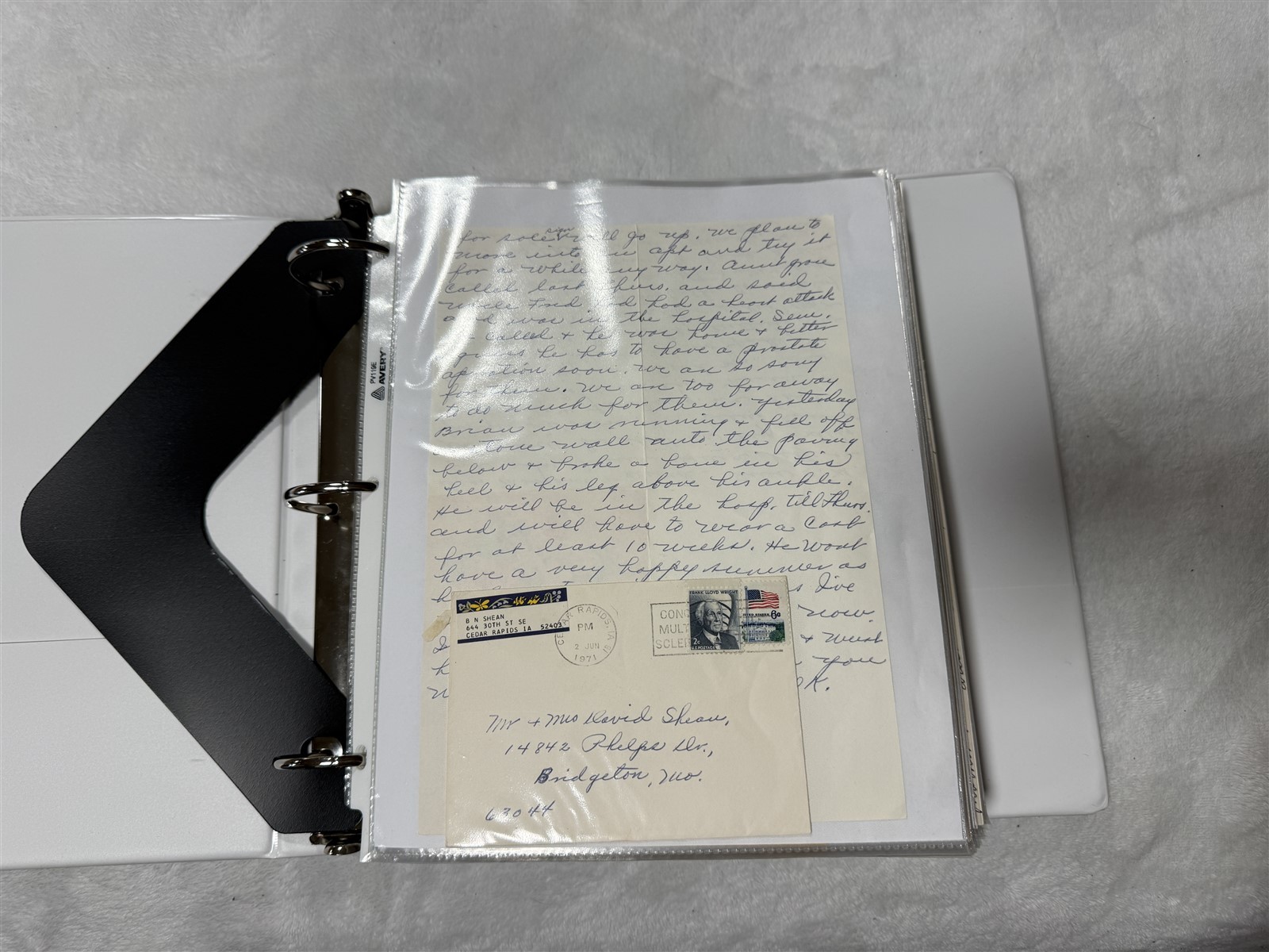 VINTAGE 1970\'S HANDWRITTEN LETTERS TO ADULT KIDS FROM PARENTS 94 TOTAL IN BINDER