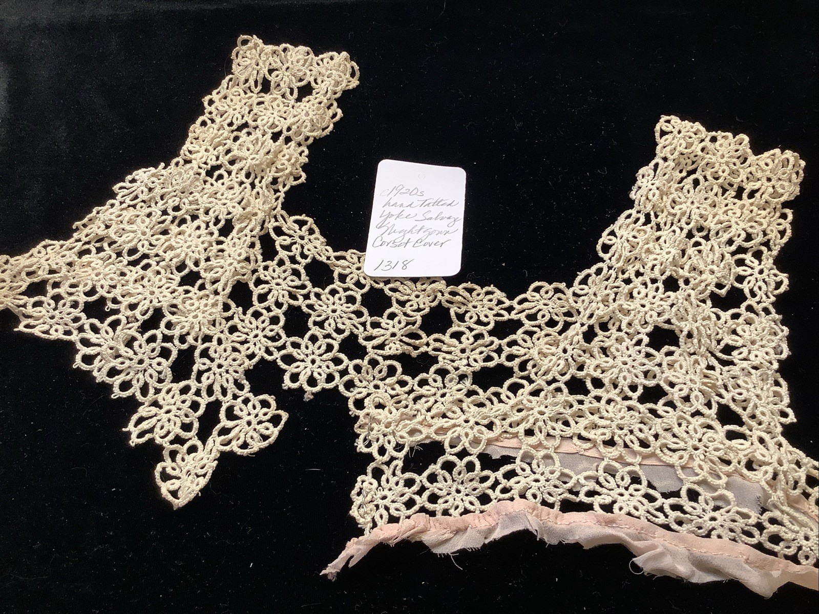 1318🌟Vintage c1920s Fancy Hand Tatted Floral Lace Yoke Corset Cover Nightgown