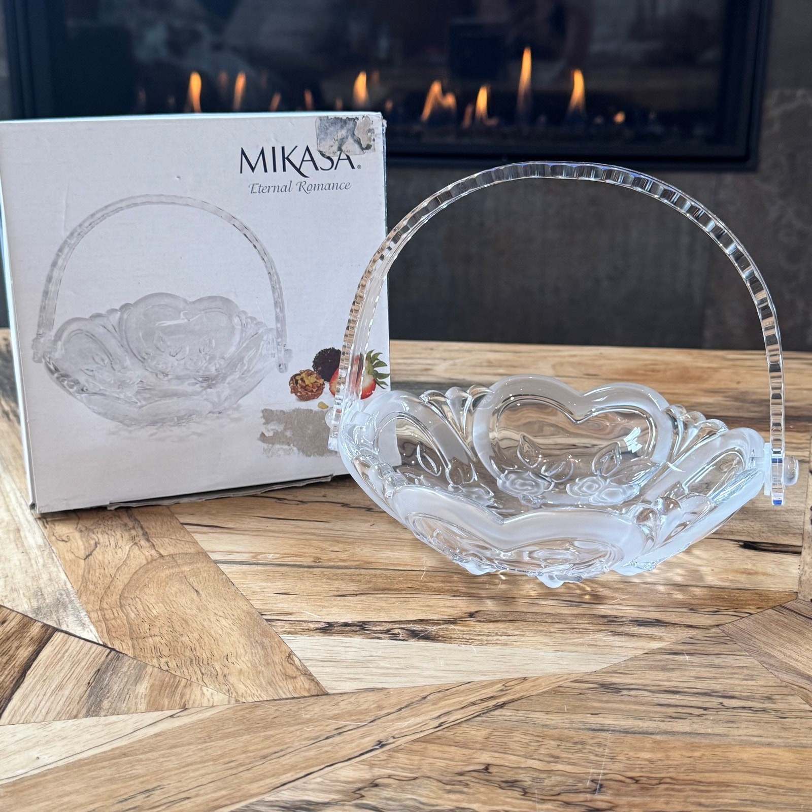 Mikasa Eternal Romance Crystal Basket Candy Dish Frosted Rose Heart Germany