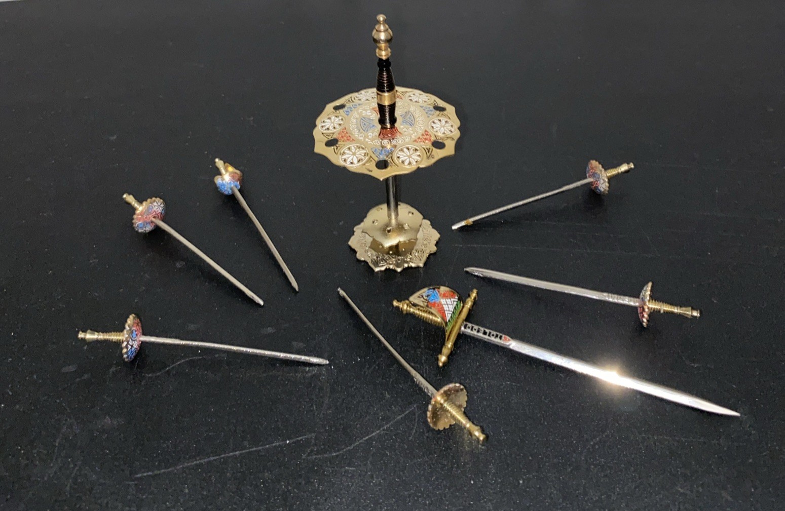 Vtg Toledo Spain Set Of 7 Mini Swords Cocktail Appetizer Skew Barware W/stand Vtg Toledo Spain Set Of 7 Mini Swords Cocktail Appetizer Skew Barware W/stand