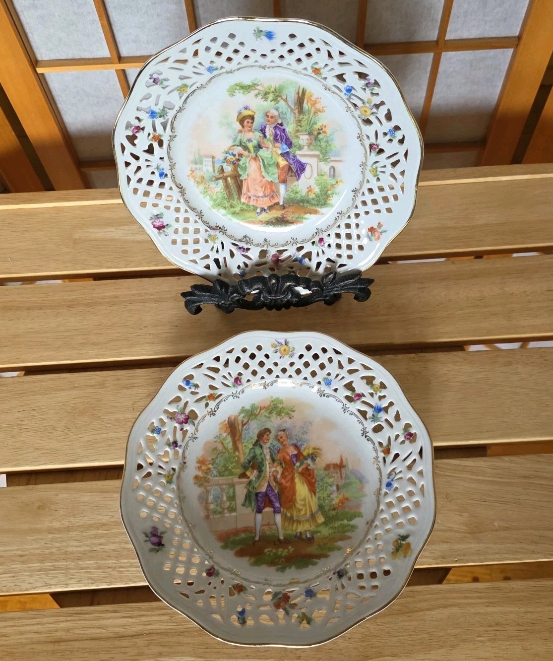 Schumann Bavaria Germany Pair Vtg 1945-49 Plates \ Schumann Bavaria Germany Pair Vtg 1945-49 Plates \