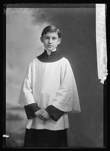Photo:E.J. Biller Portrait Boy in White Robe 1905-1906