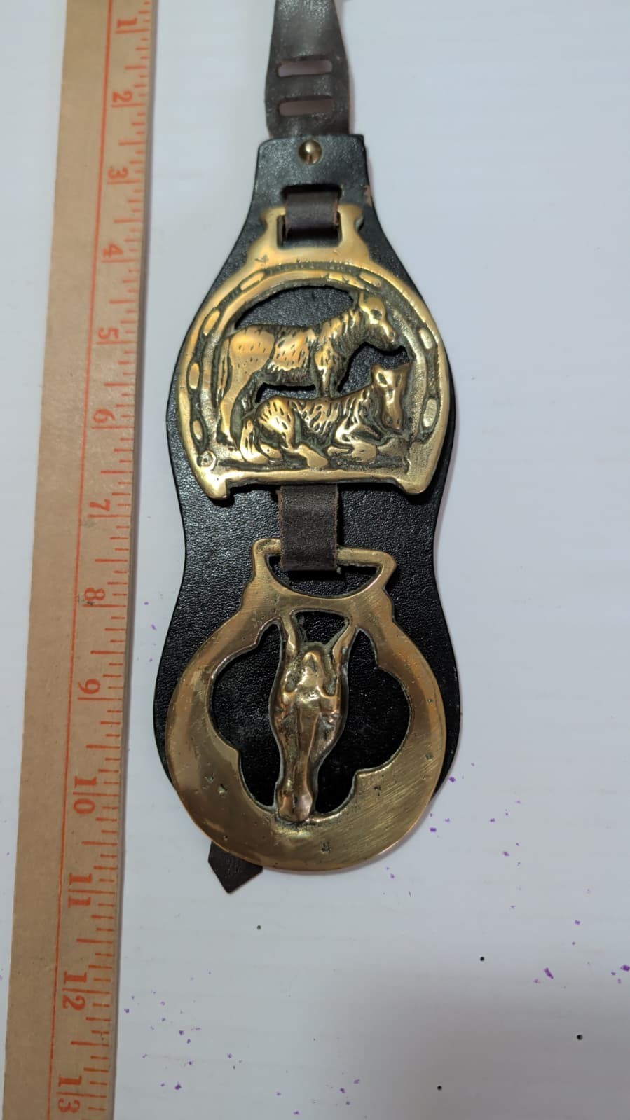 Horse Brass Leather Strap Antique From England 3 HORSE  Brasses 10\