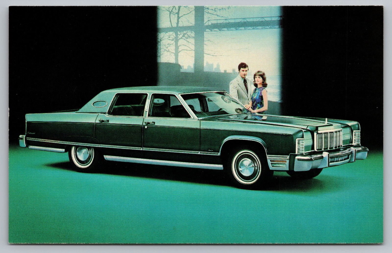 1976 Lincoln Continental Town Car Vintage Car Advertising Postcard