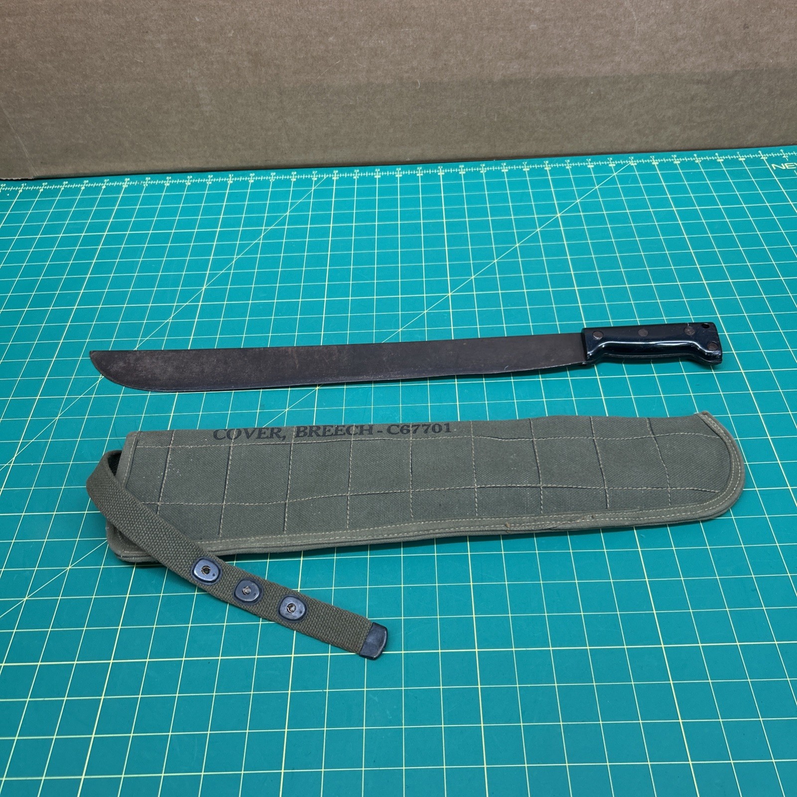 US WW2 True Temper Machete TT-18 1942 Dated 18\