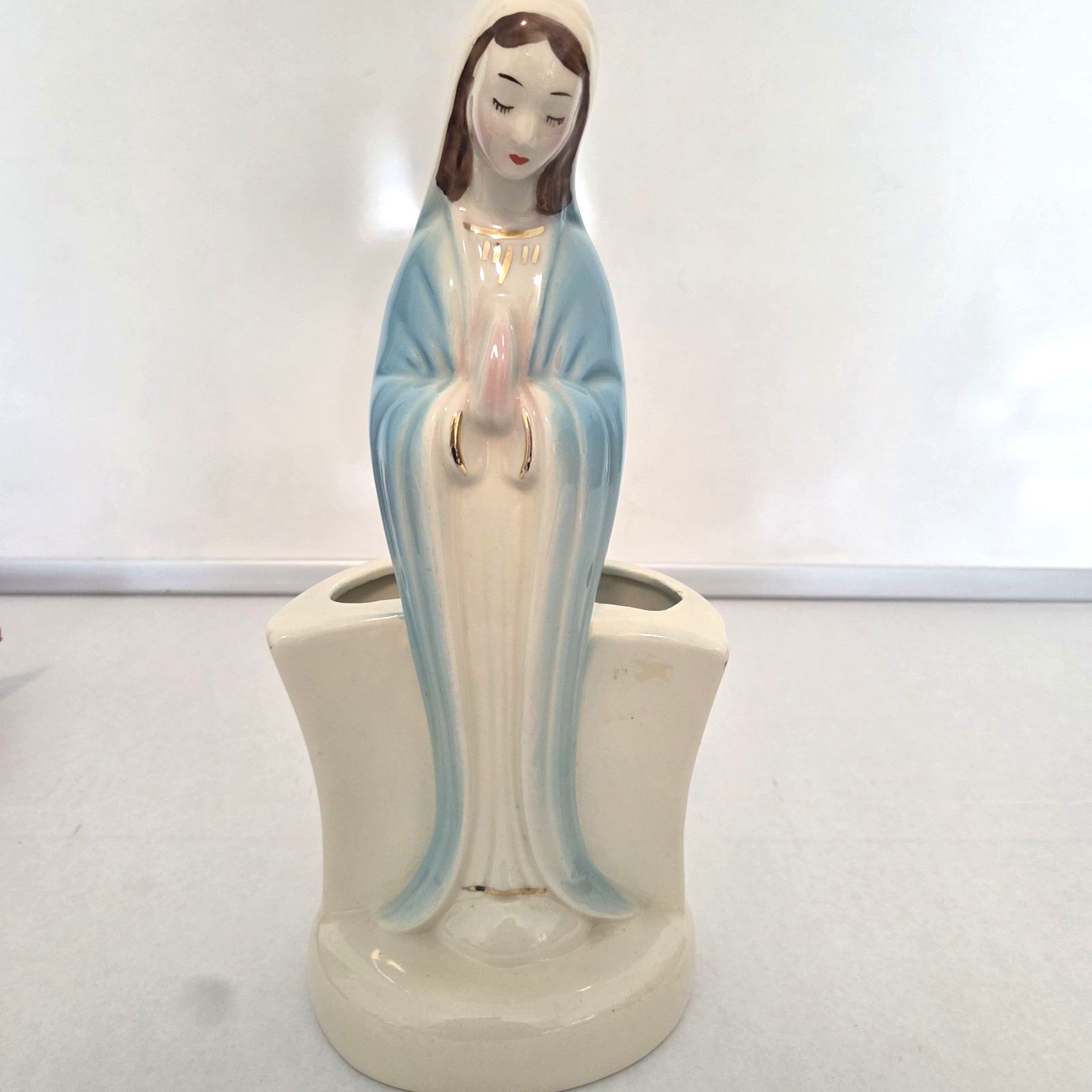 Vintage Praying Madonna Virgin Mary Ceramic Planter Vase 13 in. MCM READ
