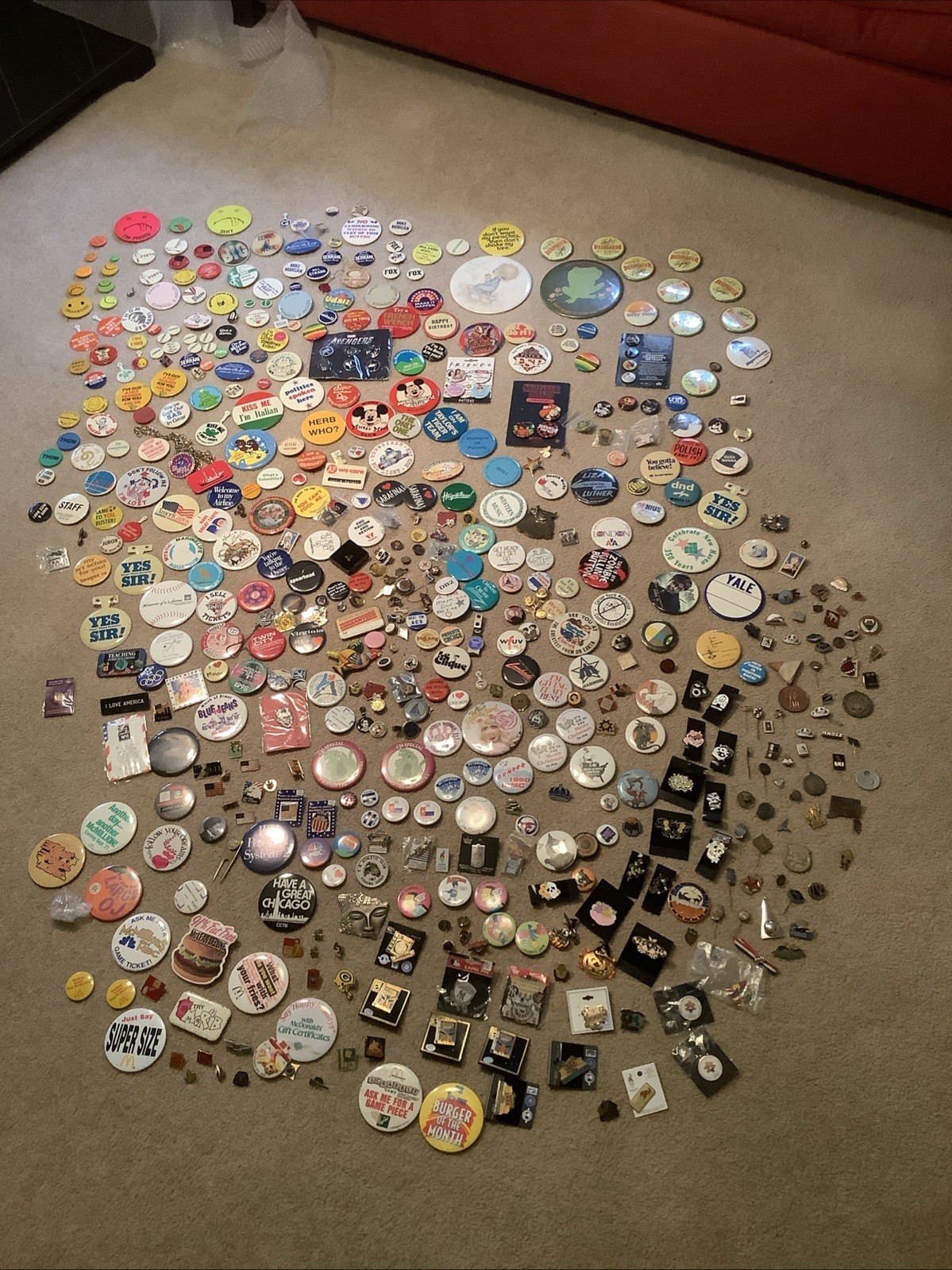 Vintage Now BUTTON PIN PINBACK Lot Halloween Advertising Sports Smiley Face MORE Vintage Now BUTTON PIN PINBACK Lot Halloween Advertising Sports Smiley Face MORE