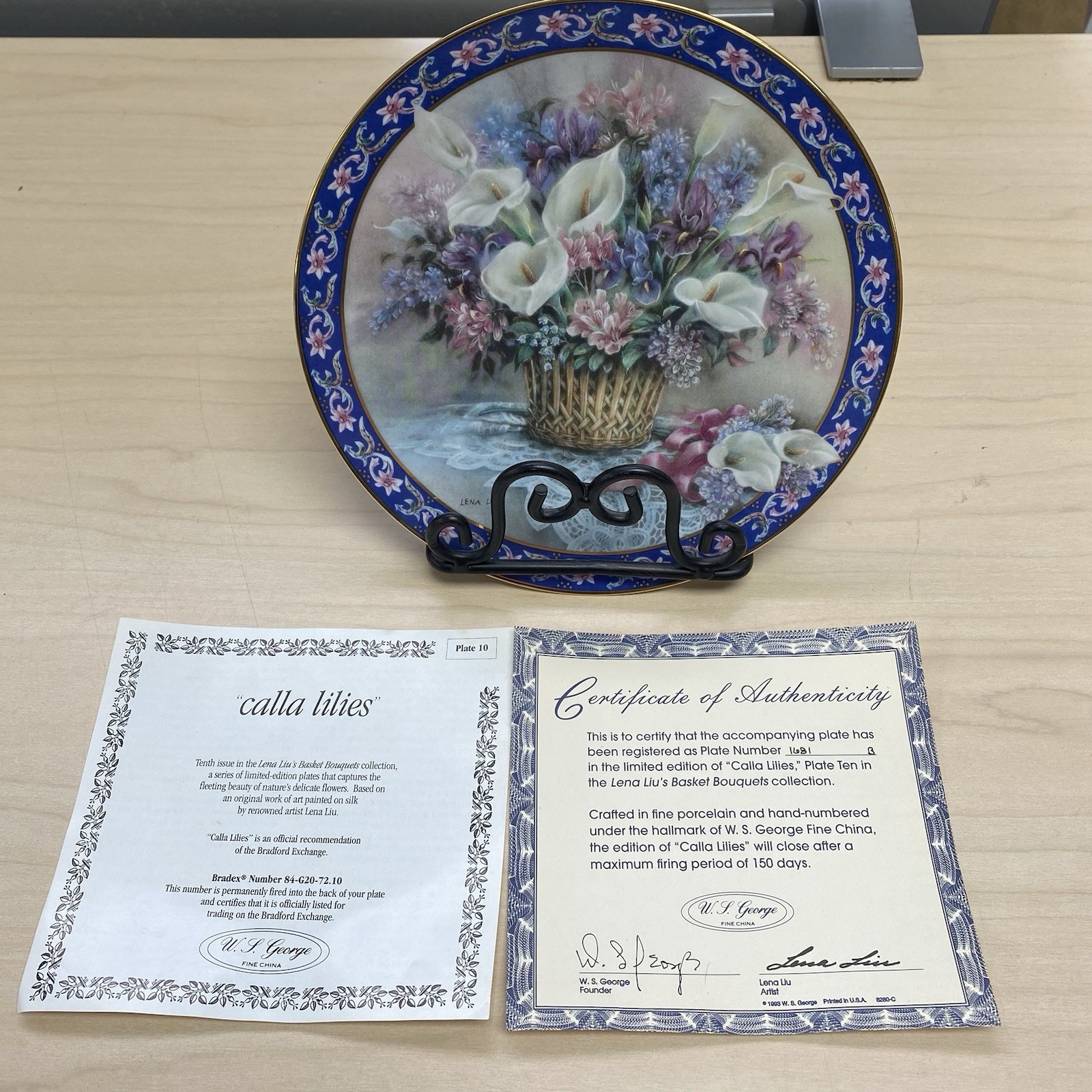 Vtg Lena Liu Collector Plate Calla Lilies Basket Bouquets Wall Decor Floral 1993