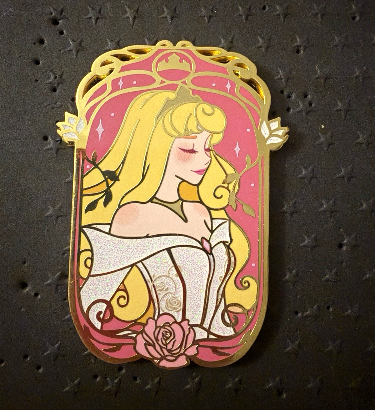 Disney Sleeping Beauty Princess Aurora Glitter Single Trading Fantasy Jumbo Pin