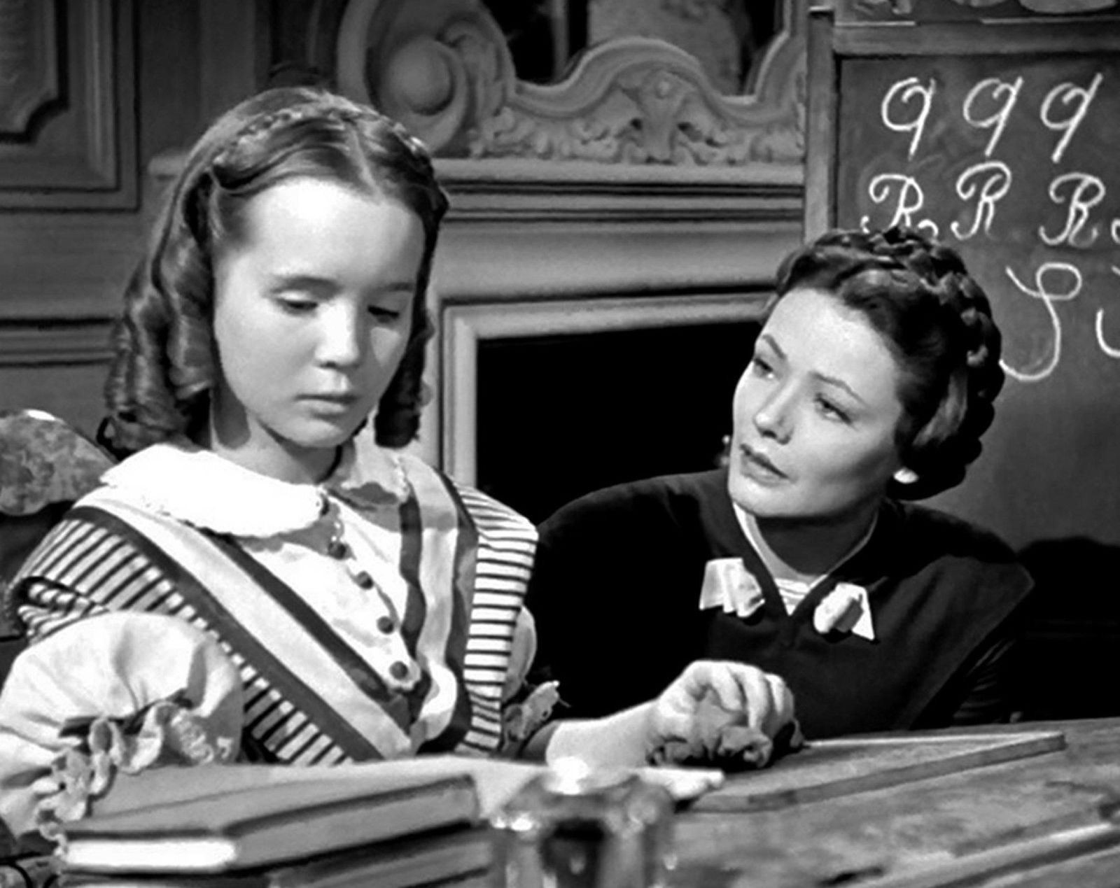 1946 CONNIE MARSHALL & GENE TIERNEY in DRAGONWYCK  Movie Photo  (174-s)