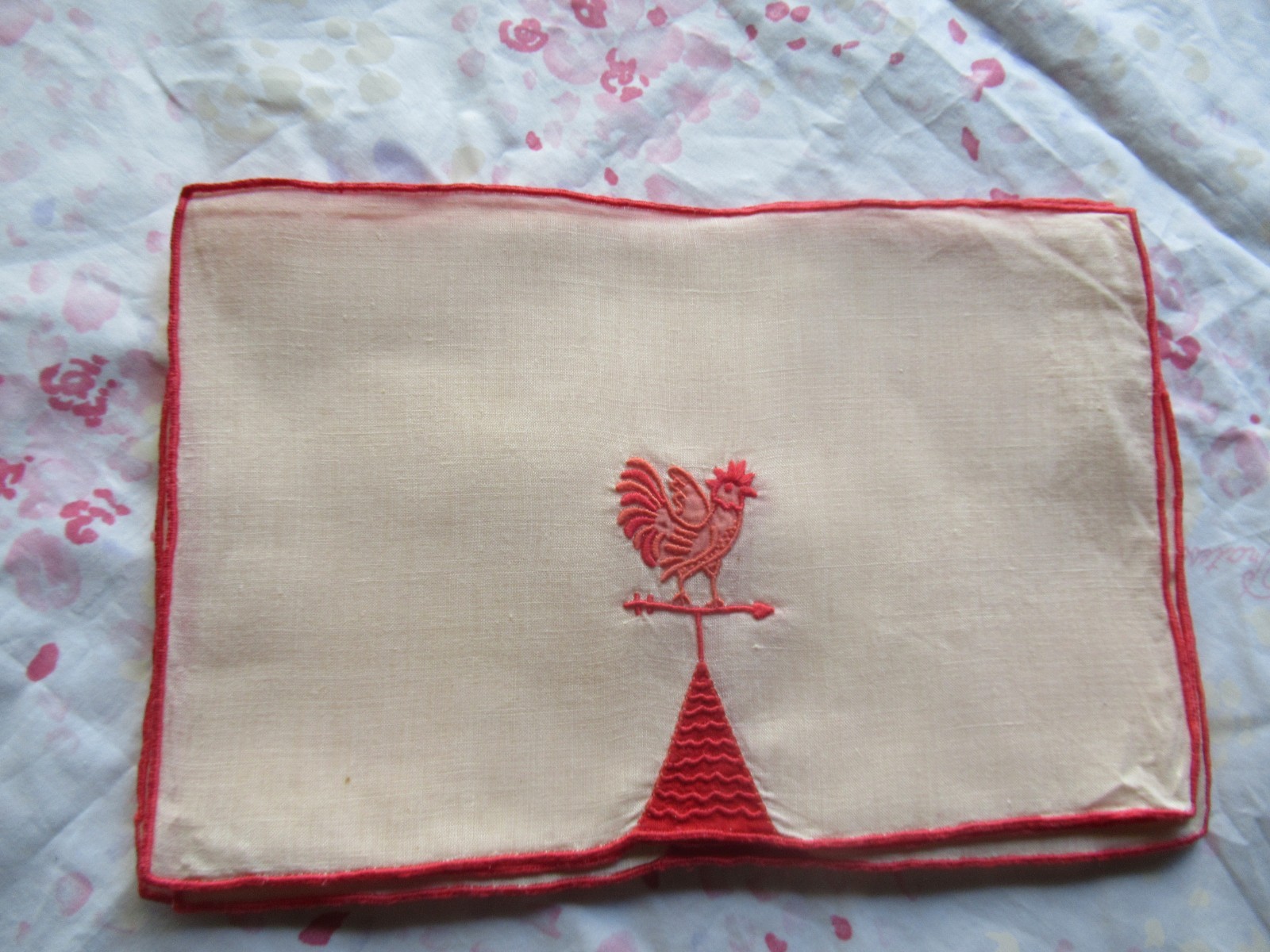 6 vintage Marghab Madeira linen red  \
