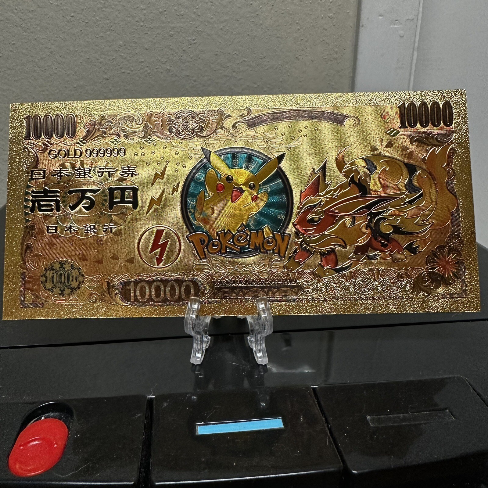 24k Gold Foil Plated Flareon Eevee Pokemon Banknote Anime Collectible