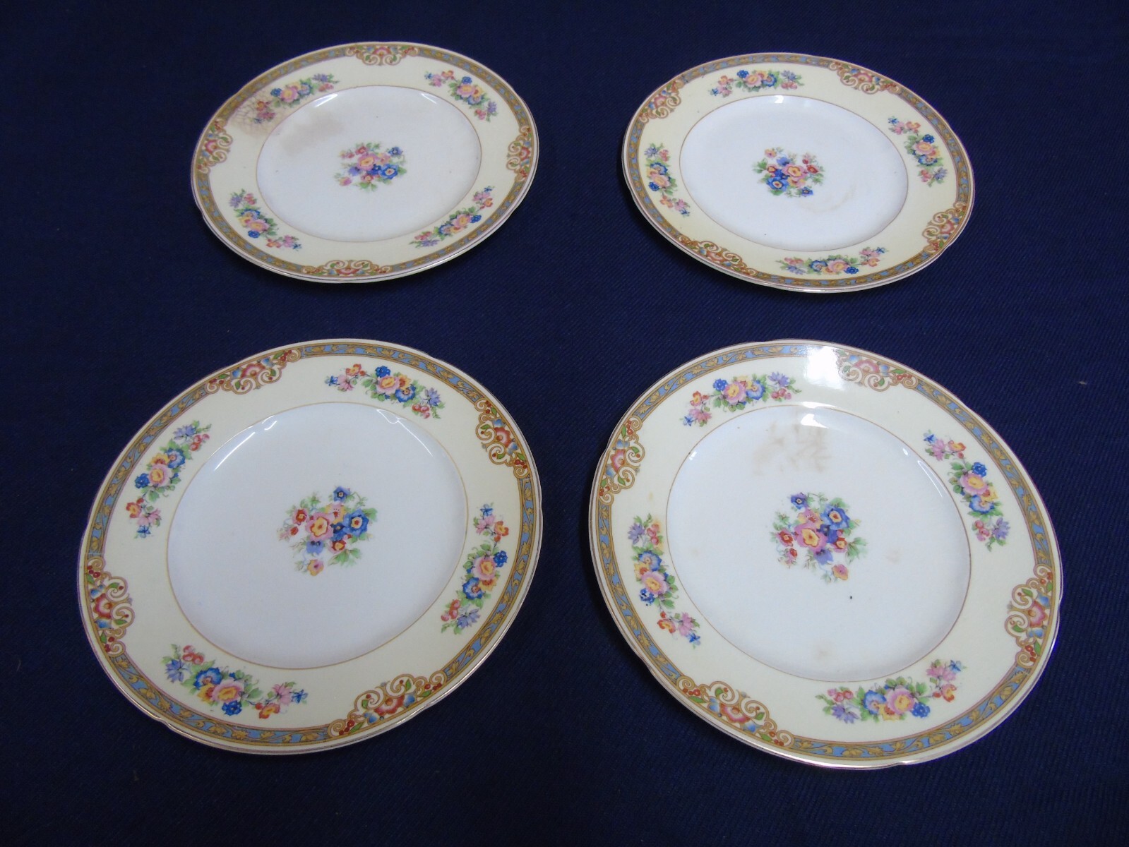 Set of 4 pcs W.H. Grindley & Co Ivory Marjorie 7 7/8” Plates 