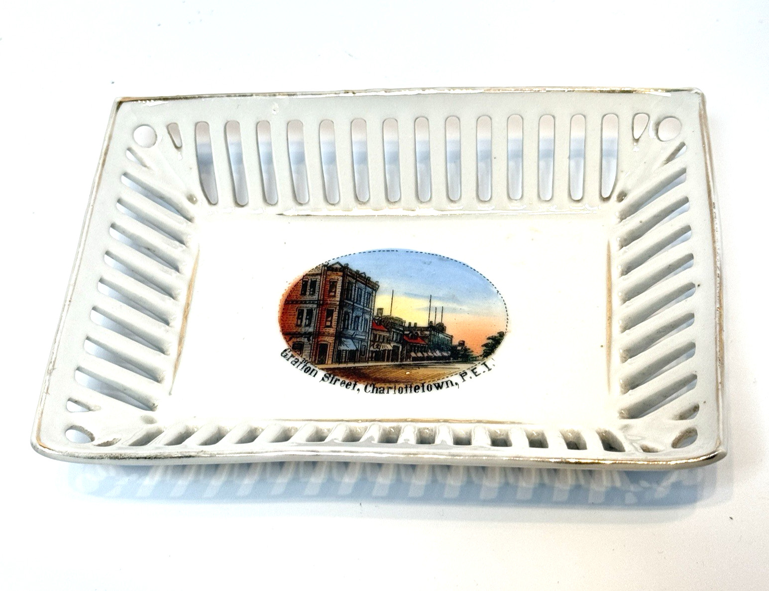 Antique Grafton Street, Charlottetown, P.E.I. PRINCE Edward Plate Dish Souvenir Antique Grafton Street, Charlottetown, P.E.I. PRINCE Edward Plate Dish Souvenir