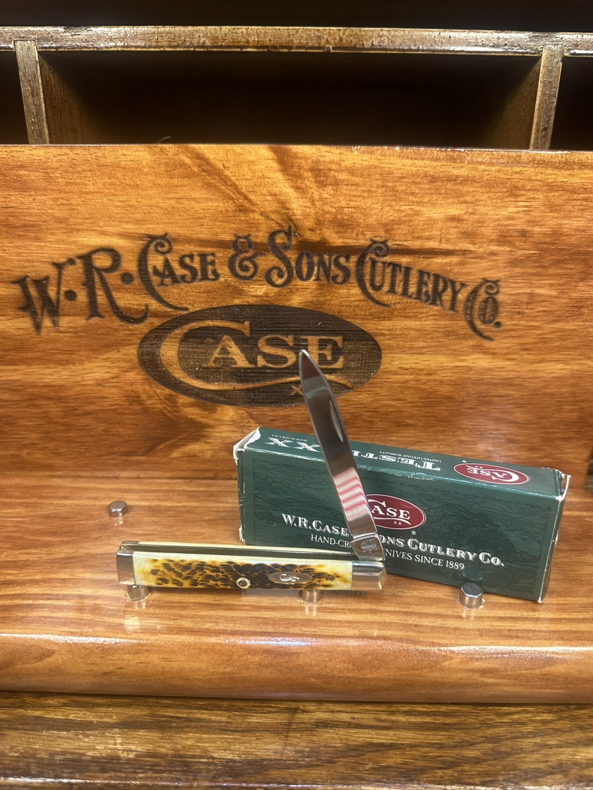 Case XX USA 2001 Vintage Amber Bone Doctors Knife 6185 SS Rare New Mint Box 🚨