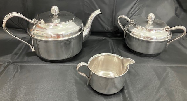 RARE WWII U.S. Navy Reed & Barton Wardroom Officers' Mess Service Set 1943-1945