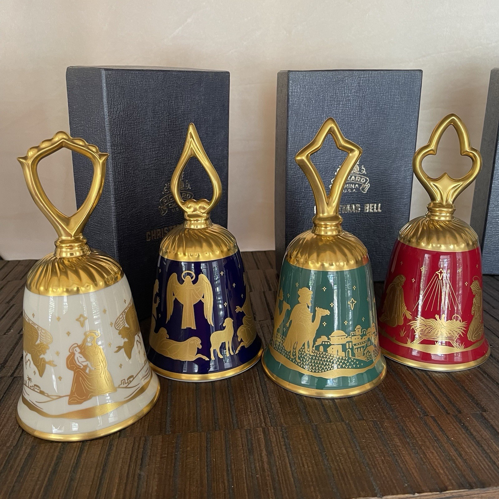 Pickard Christmas Bell Set of 4 Porcelain Nativity Carols Boxed 24 Karat Gold