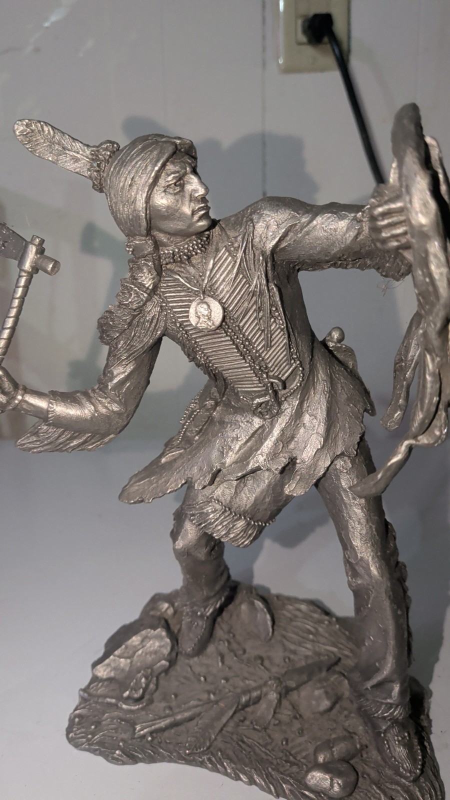 JIM PONTER COMANCHE WARRIOR PEWTER SCULPTURE The Franklin Mint Bradford Exchange JIM PONTER COMANCHE WARRIOR PEWTER SCULPTURE The Franklin Mint Bradford Exchange