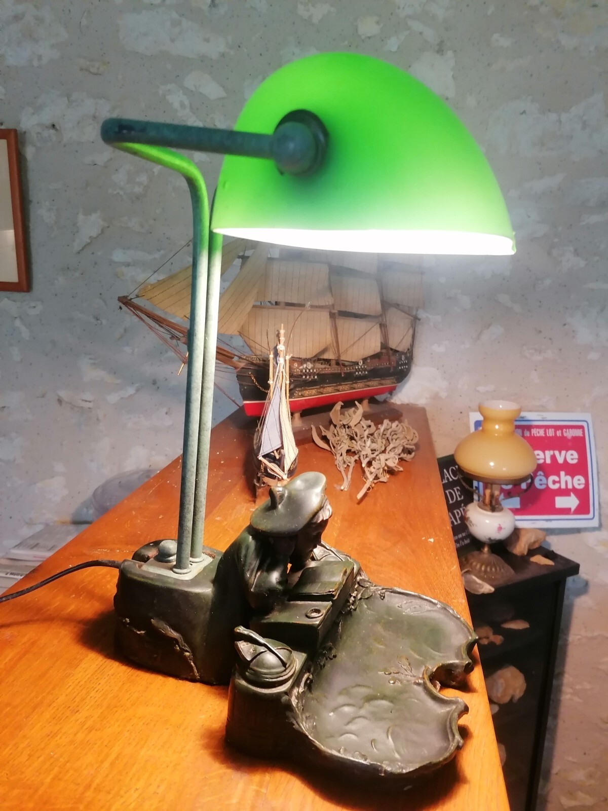 Exceptional Antique French Bankers Lamp 20th Century 2,7kg Schoolboy Rare