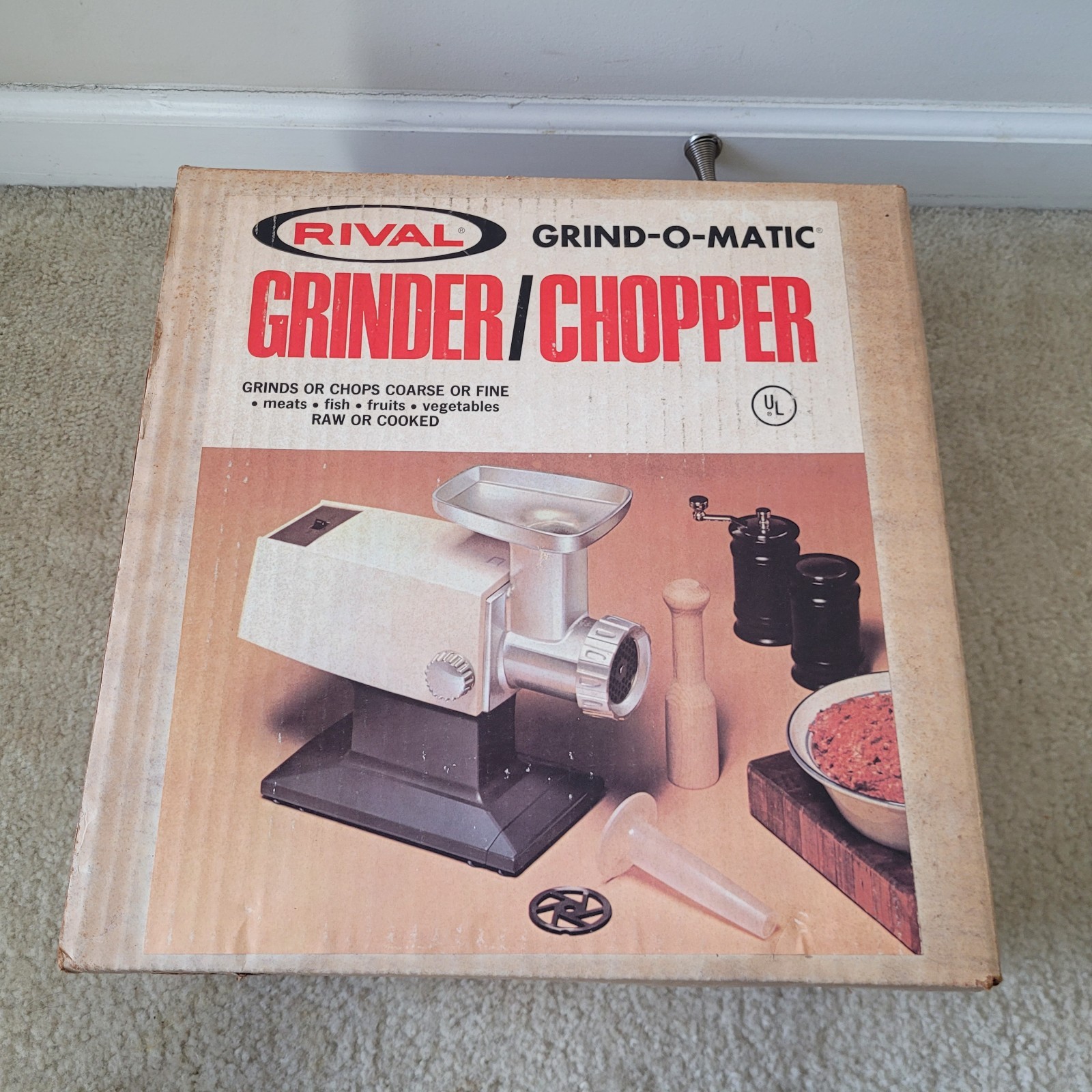 Rival Vintage Grind-O-Matic, Grinder/ Chopper, Model: 2100 M/2, in box & Tested.