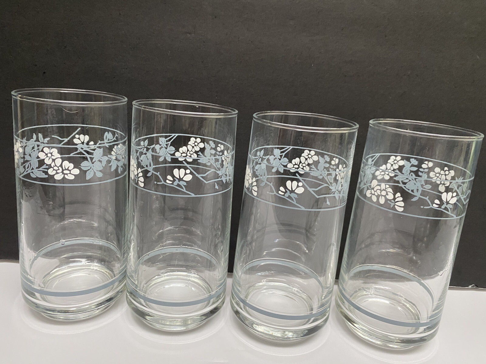 CORELLE FIRST OF SPRING TUMBLERS/GLASSES SET OF 4