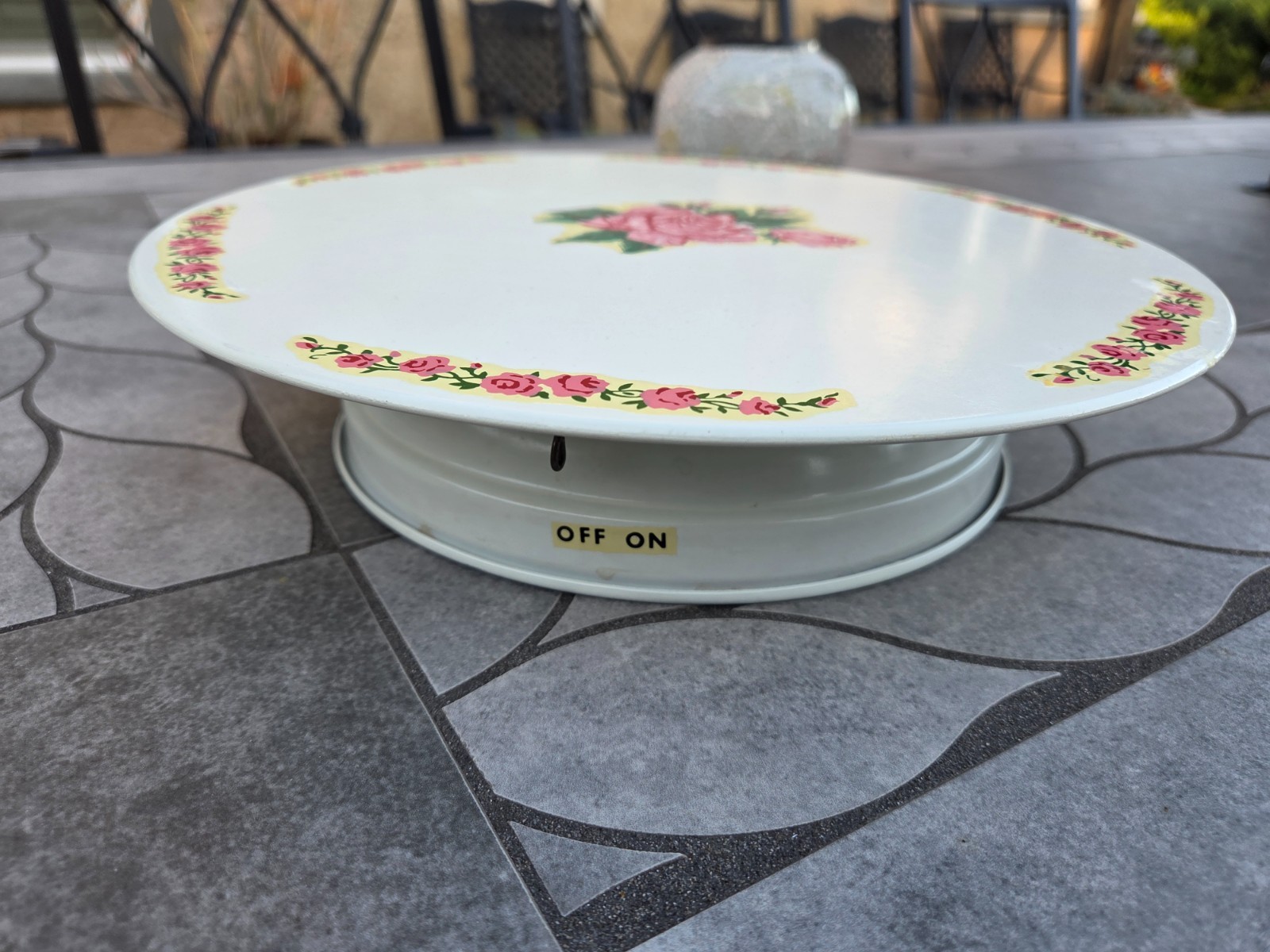 Vintage Musical Rotating Cake Spinner Stand Swiss Made 1950s Pink Rose WORKING Vintage Musical Rotating Cake Spinner Stand Swiss Made 1950s Pink Rose WORKING