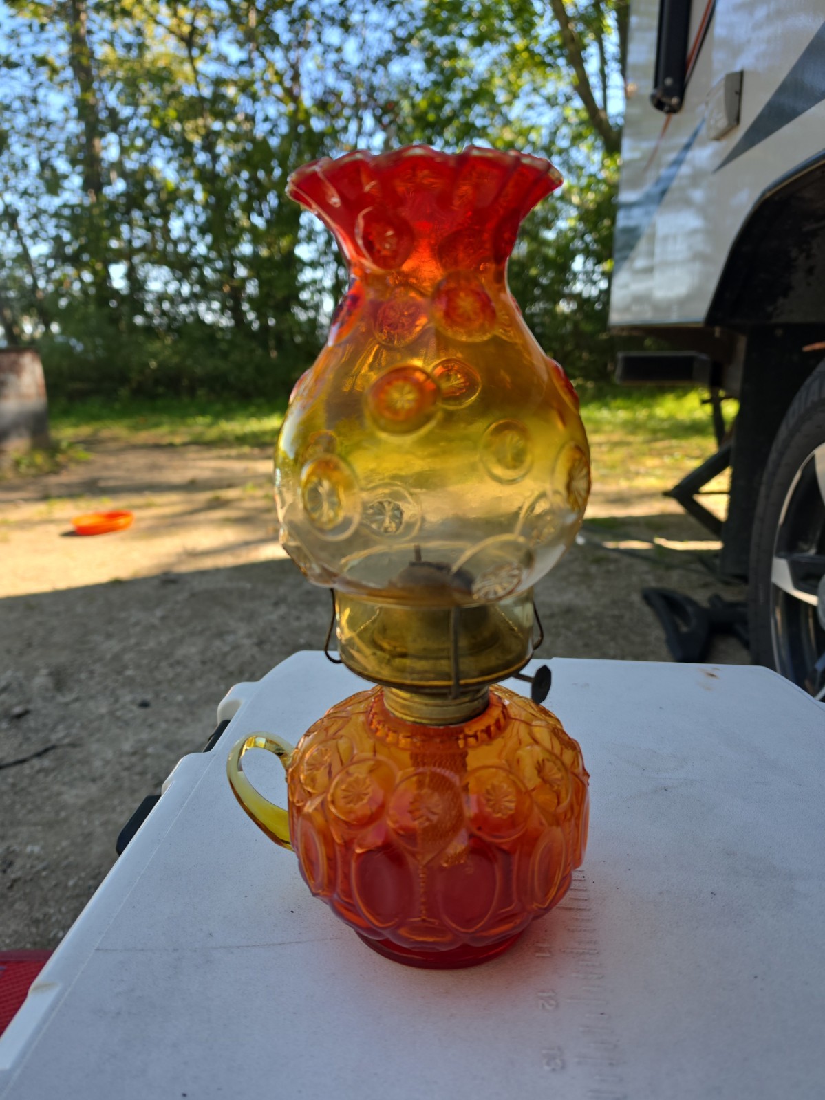 L.E. Smith Amberina Moon And Stars Oil Lamp