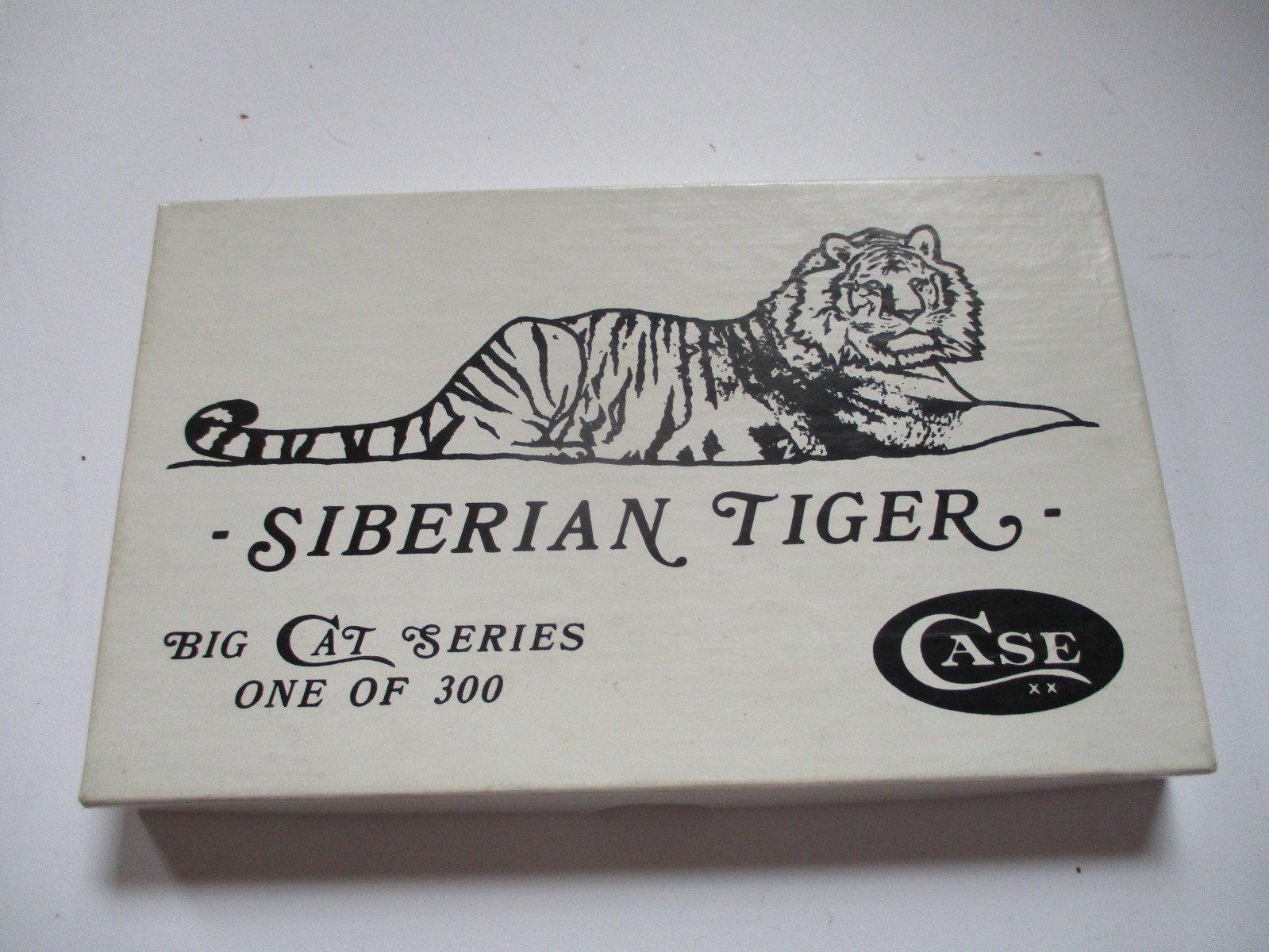 Case XX  3254 SS Limited Edition Big Cat Series 
