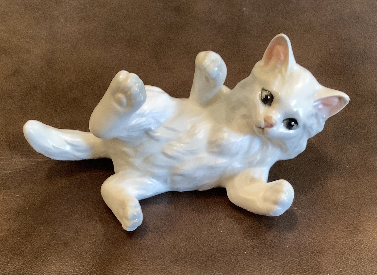 LEFTON KITTY CAT 2.5” X 5.25” FIGURINE #1513 Japan(115ia) VTG