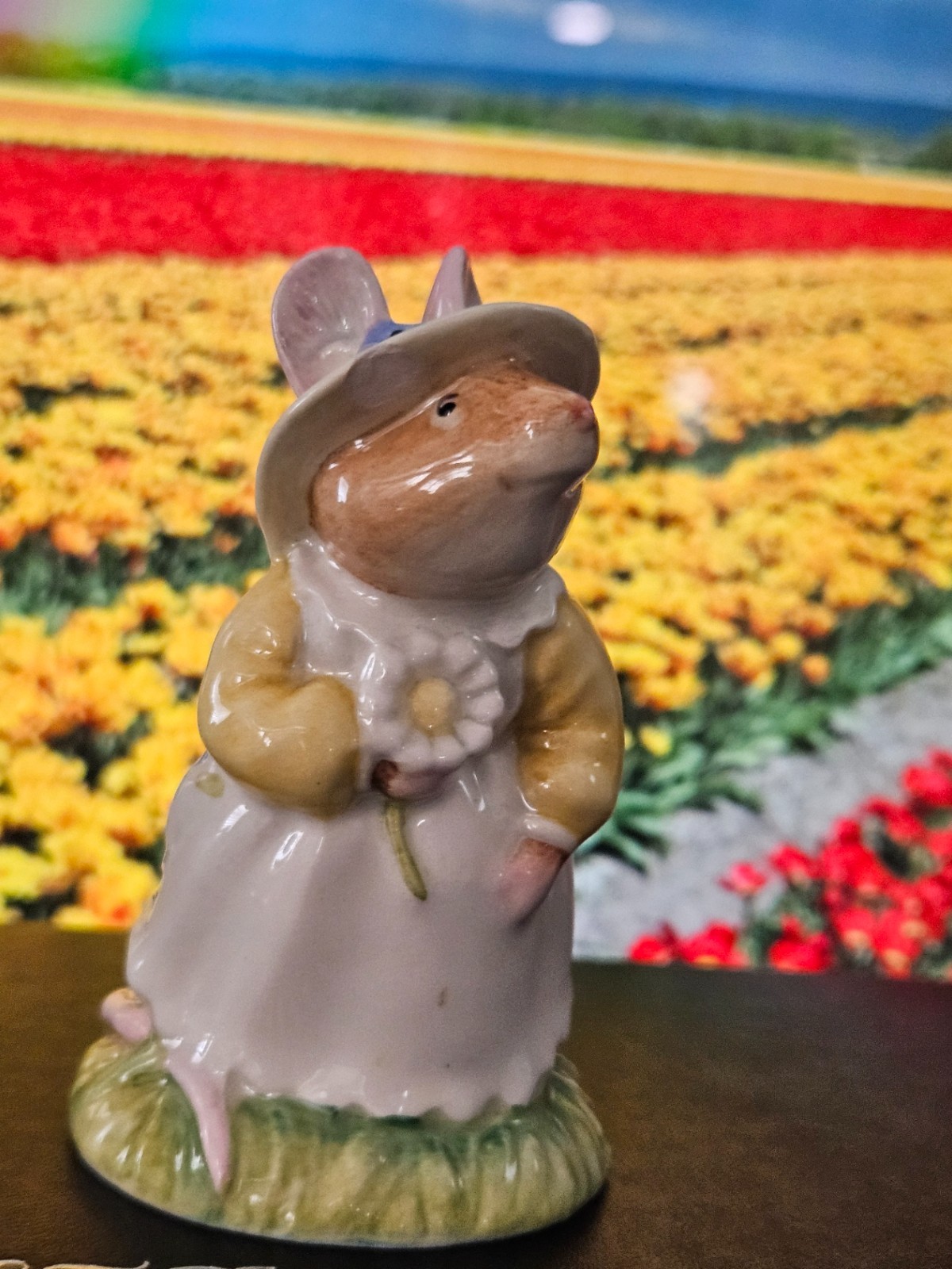 Royal Doulton\'s Primrose Woodmouse Bridesmaid from  Brambly Hedge Collection 